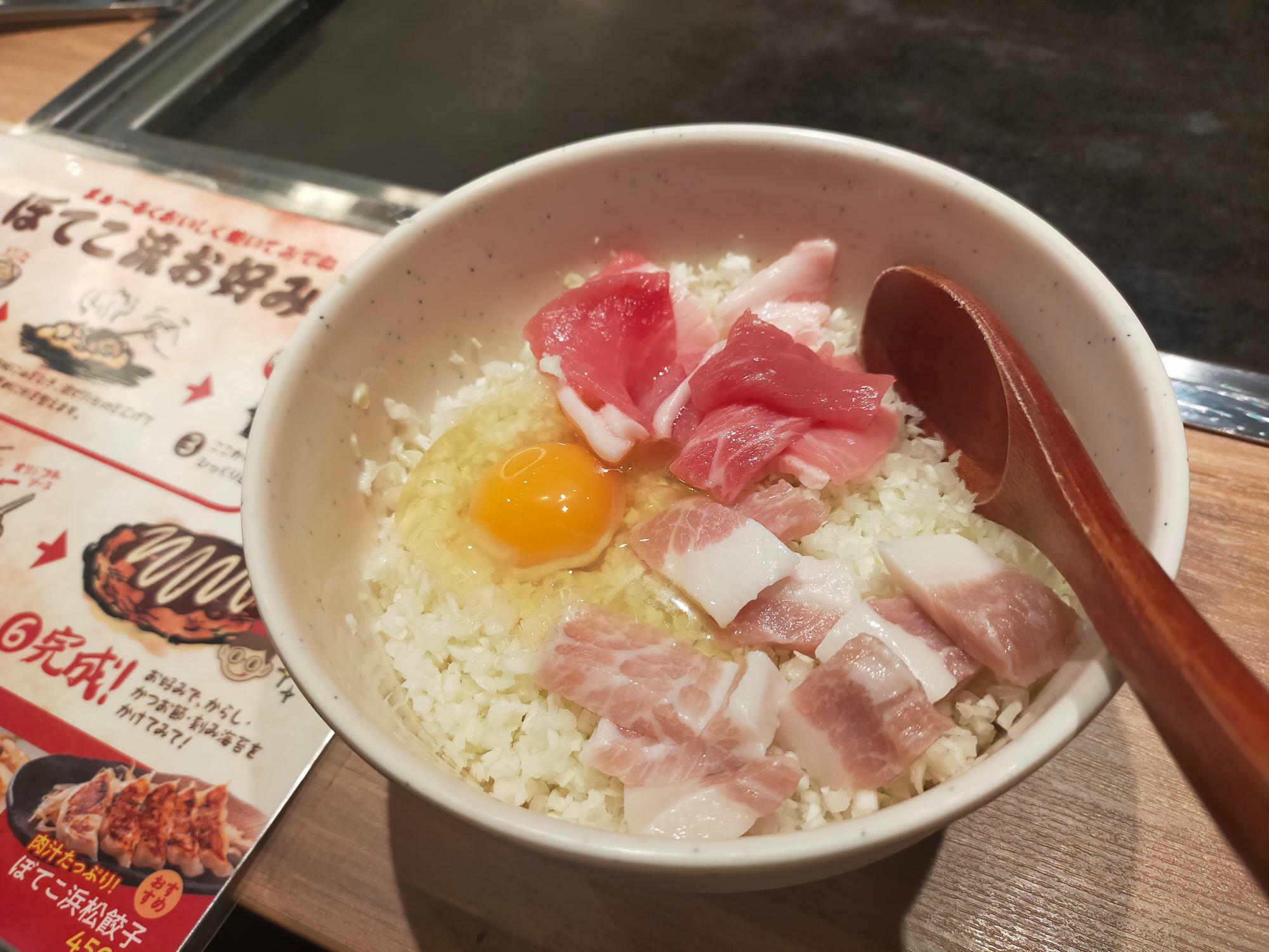 「ぼてこ安城本部店」の「豚玉子ランチ」のお好み焼