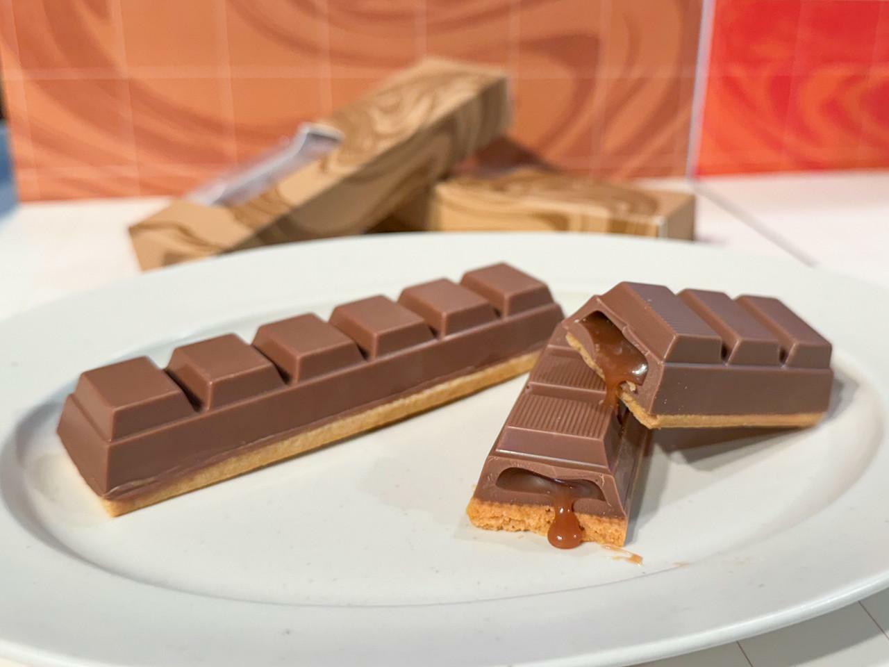 「Chocolat fourré au caramel fondant（ショコラ・フォレ・オ・キャラメル・フォンダン）」1本　1620円