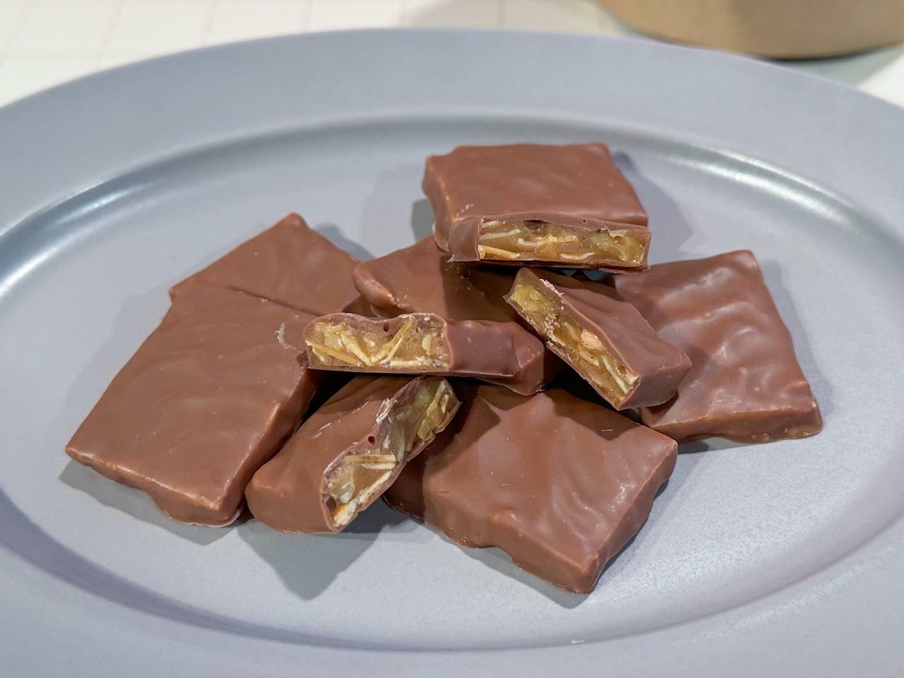 「Croustillant caramel chocolat（クリスティアン・キャラメル・ショコラ）」6個入り　1296円