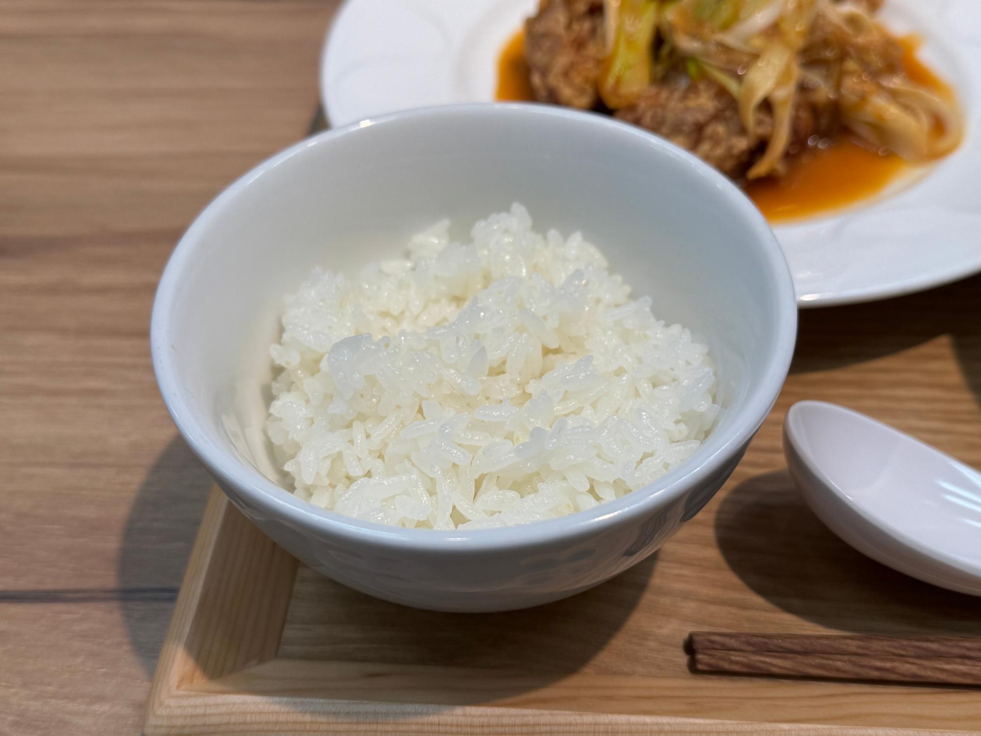 「味噌らぁ麺～五重の味噌＋ミニごはん」1529円（税込）