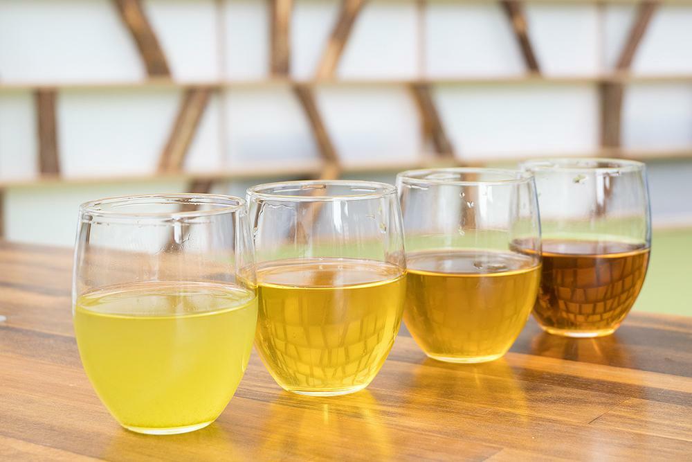 日本の四季を楽しむお茶「HANAAHU TEA（ハナアウ ティー）」