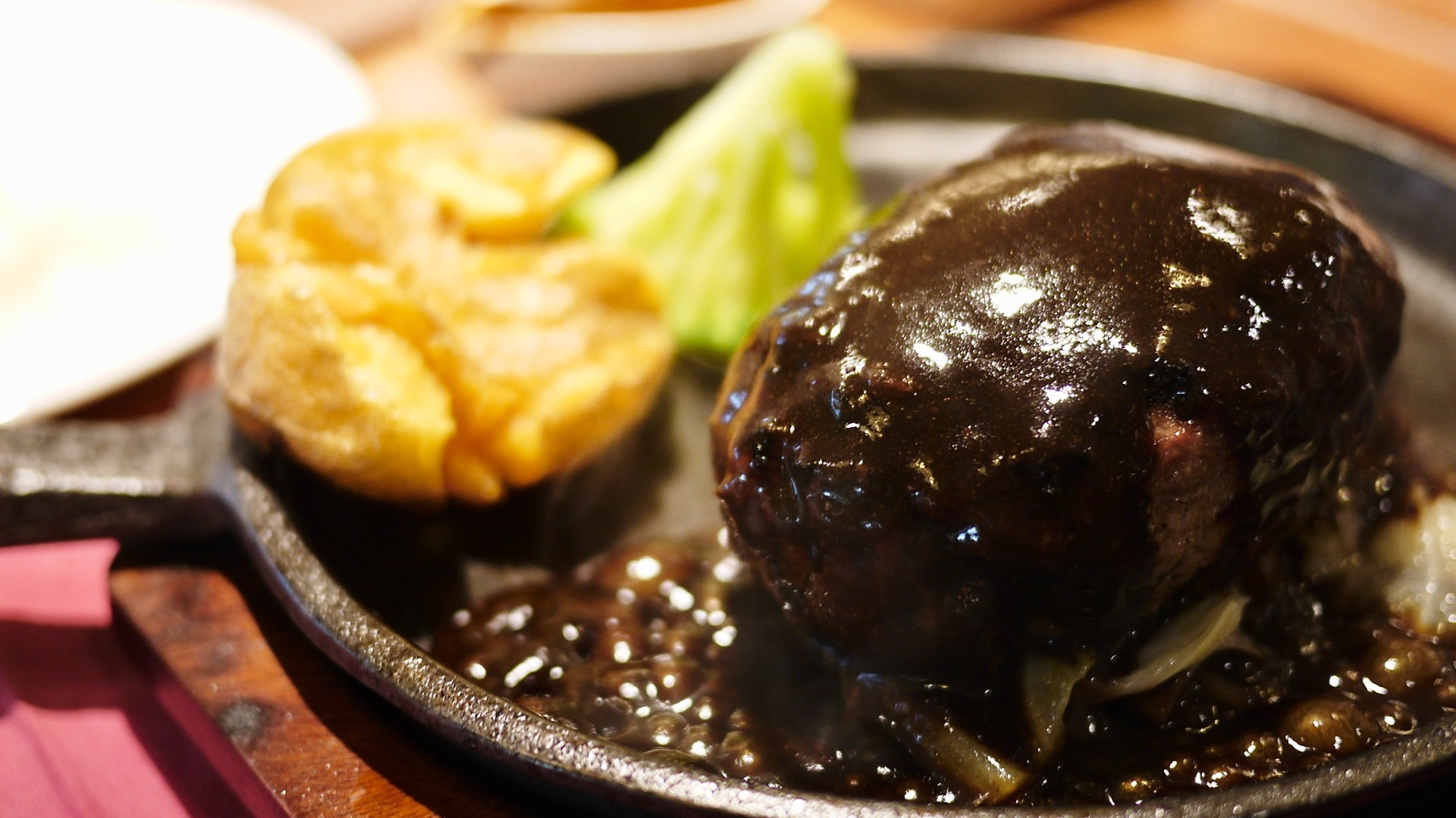 横浜市】8/31閉店...ハンバーグの名店「キッチンカリオカ」で食べ納め