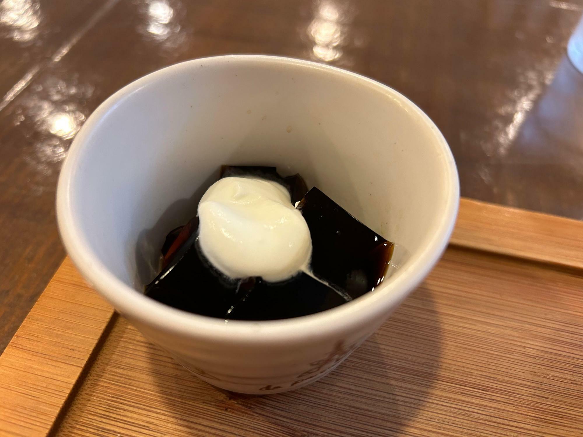 しっかりコーヒーの味がして、深みのある美味しさです。