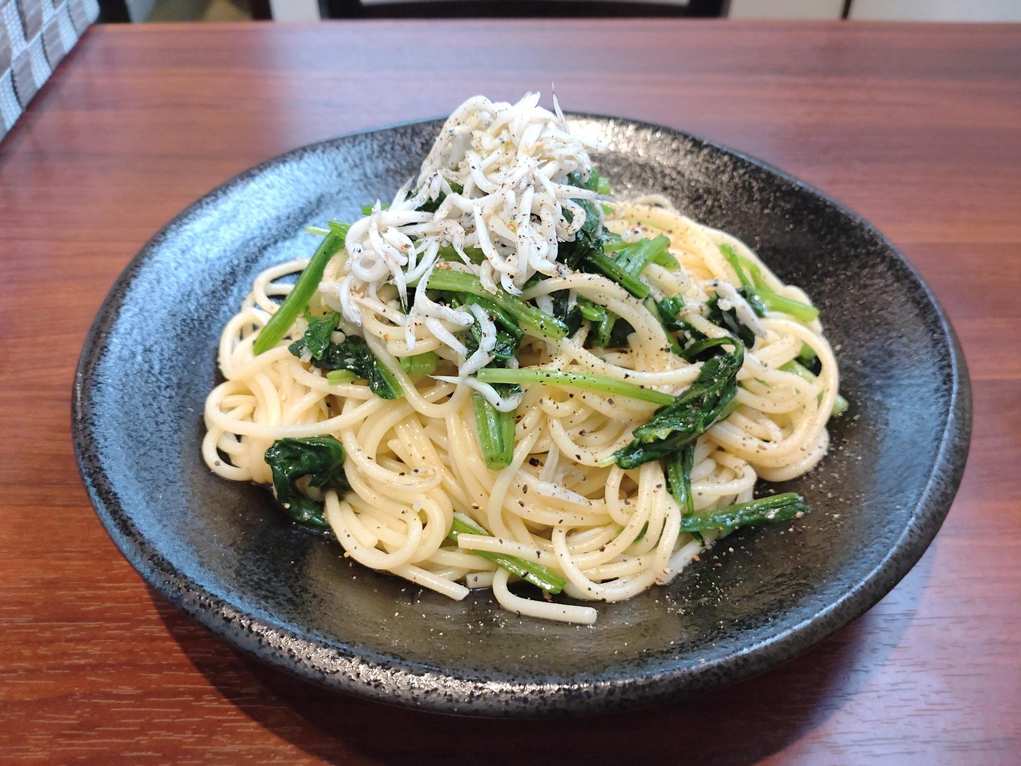 しらすとほうれん草のスバゲッティ（税込1,000円）