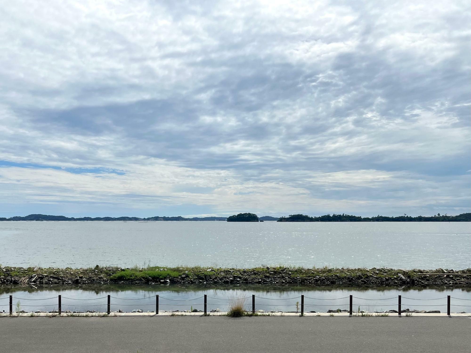 ▲ 秋こそ「手樽海浜公園」に。なぜなら空が、もっとも高く美しく見える時期