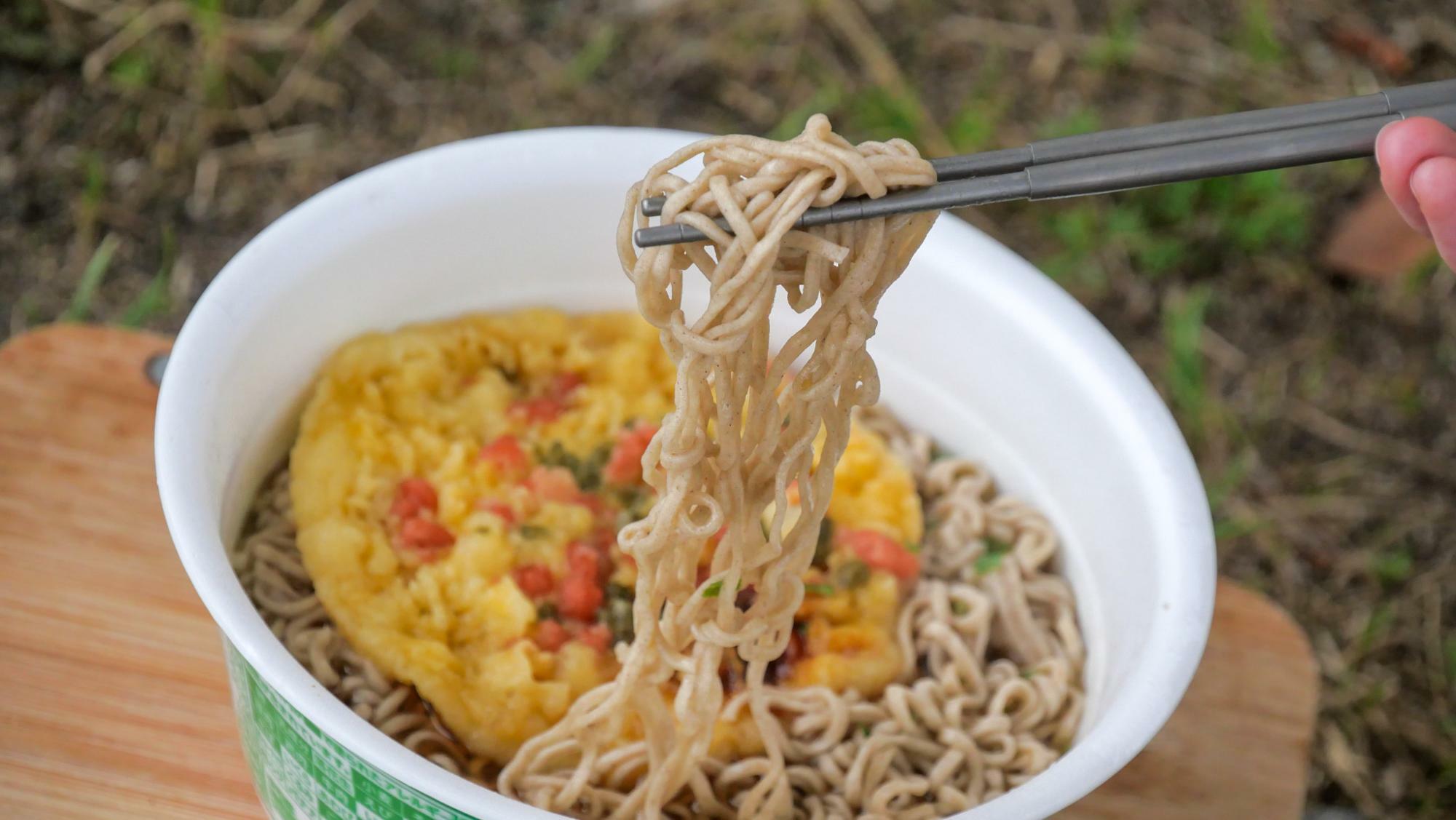 滑り止め付きだから麺類も掴みやすい！