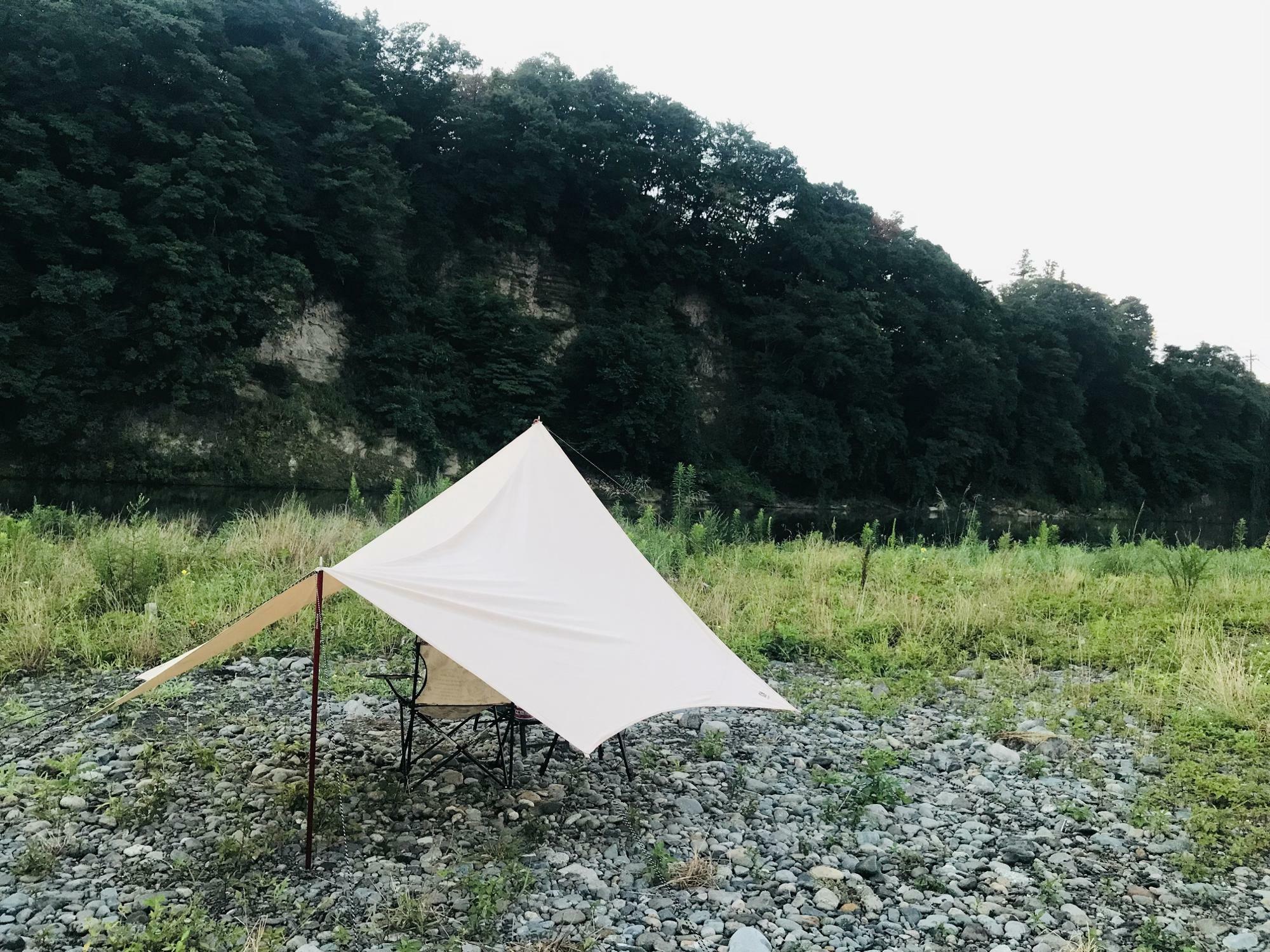 タープだけでも十分にキャンプ気分を味わえます