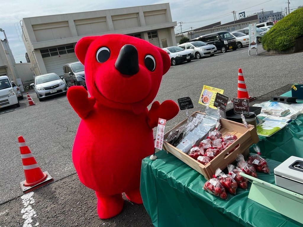 千葉県君津合同庁舎前（木更津市貝渕）で開催されたときの様子