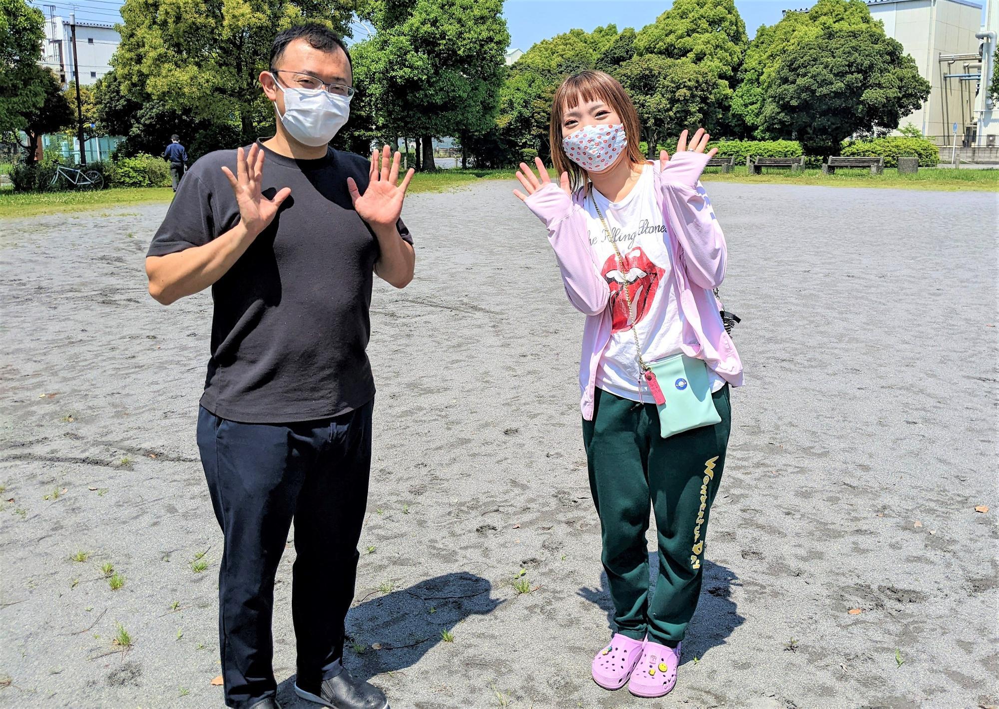 「今回の企画が協力企業の雇用を生むきっかけとなり、産業の更なる向上と地域の活性化につながるよう発展させていきたい。」とも話してくれた岩さん(写真 左)。今後も様々な共創が生まれるだろうことを期待。