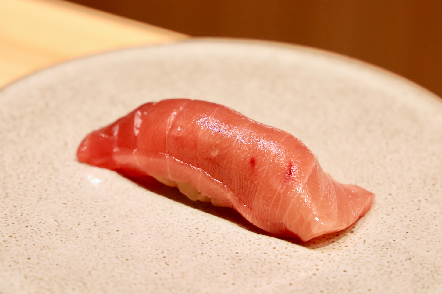 アメリカ・ニューヨークとフロリダで人気の鮨レストラン「鮨 麻布」が日本出店（メニュー例を撮影）