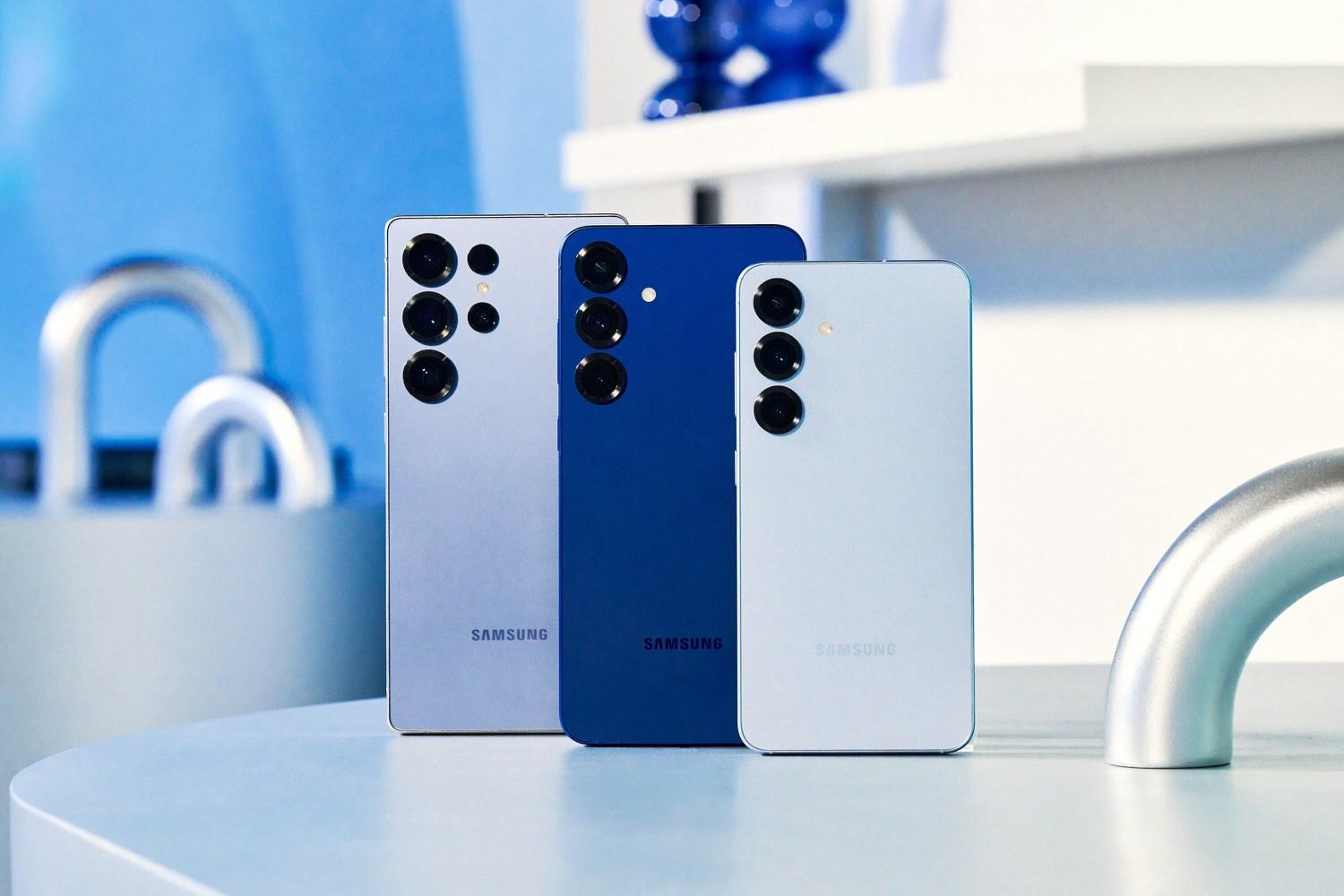 Samsung Galaxy S25 アイシーブルー（サムスンの最新スマホ