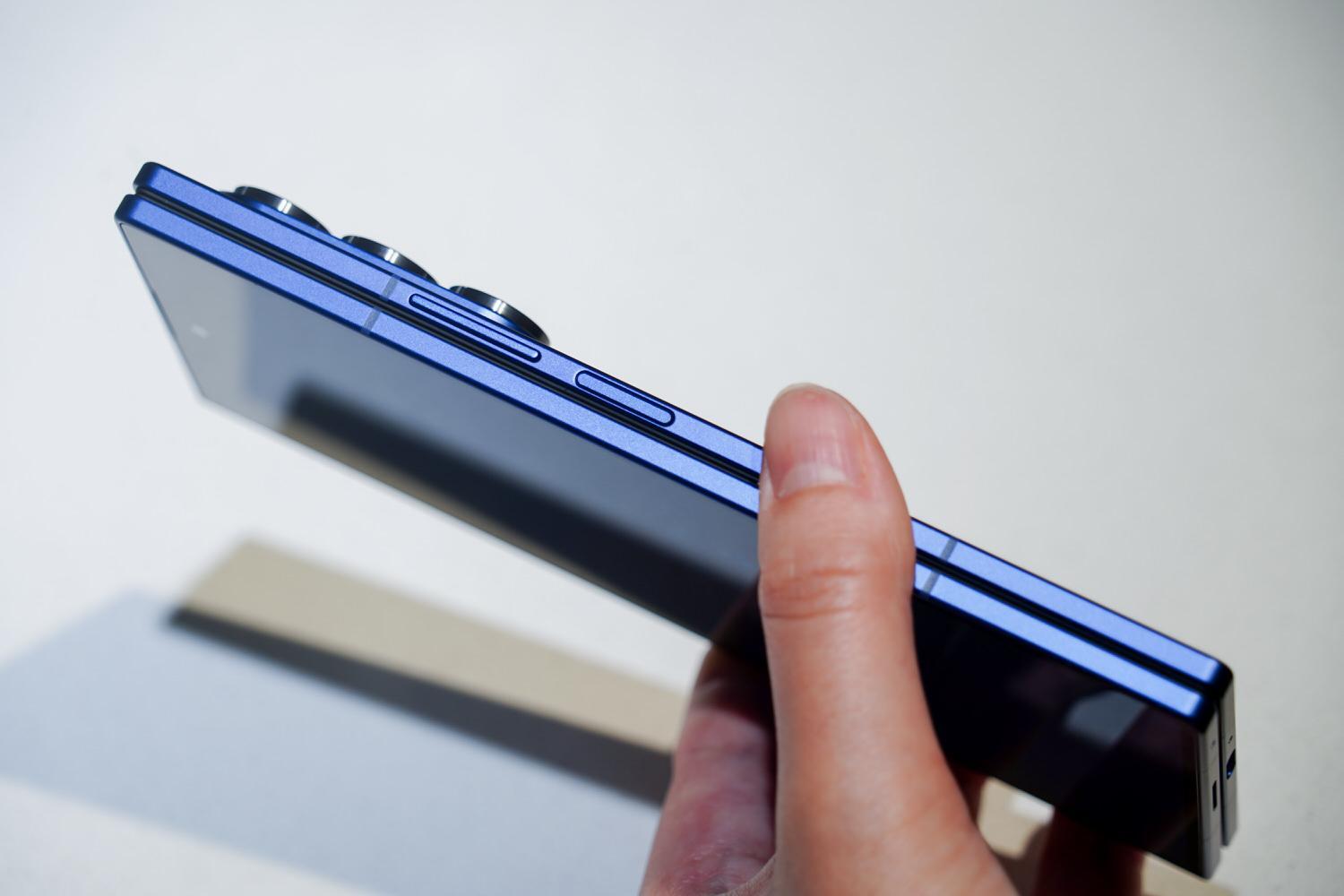 Samsung Galaxy Z Fold 7 512G ブルー シャドウ Samsung Galaxy