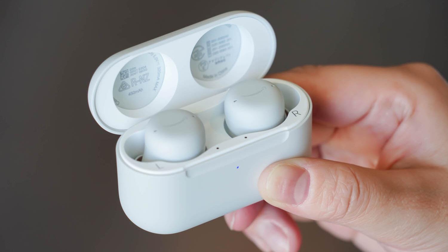 激安と話題の「Echo Buds (第2世代)」3年前の製品を今買うのは