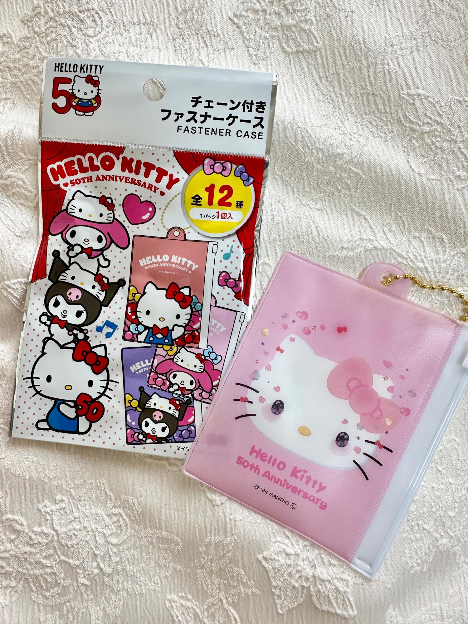 DAISO×ハローキティ50周年】100円で買える!サンリオランダム DAISO×ハローキティ50周年】100円で買える!サンリオランダム