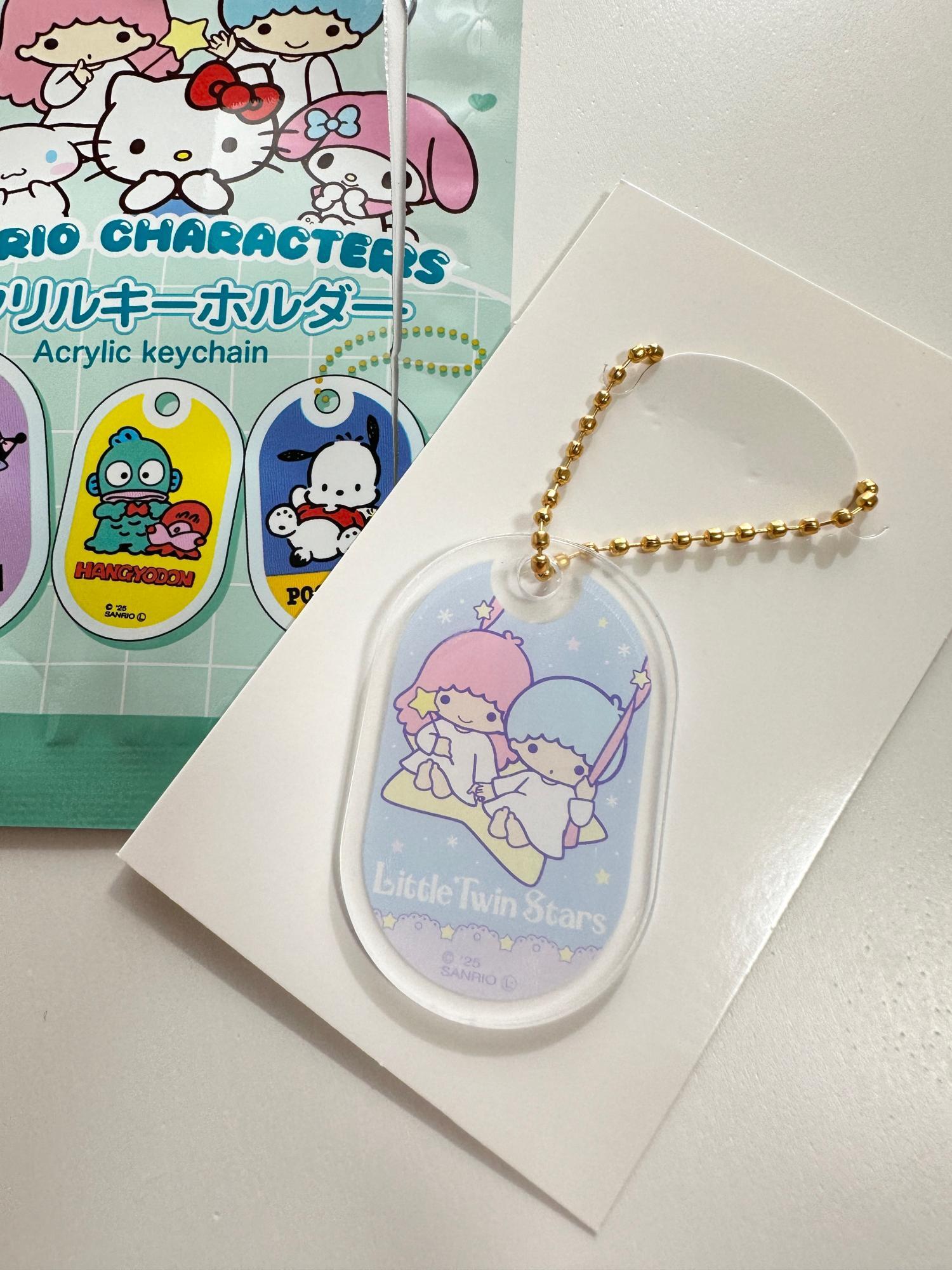 5点目100円♡新品♡キキララちゃん♡アクリルキーホルダー