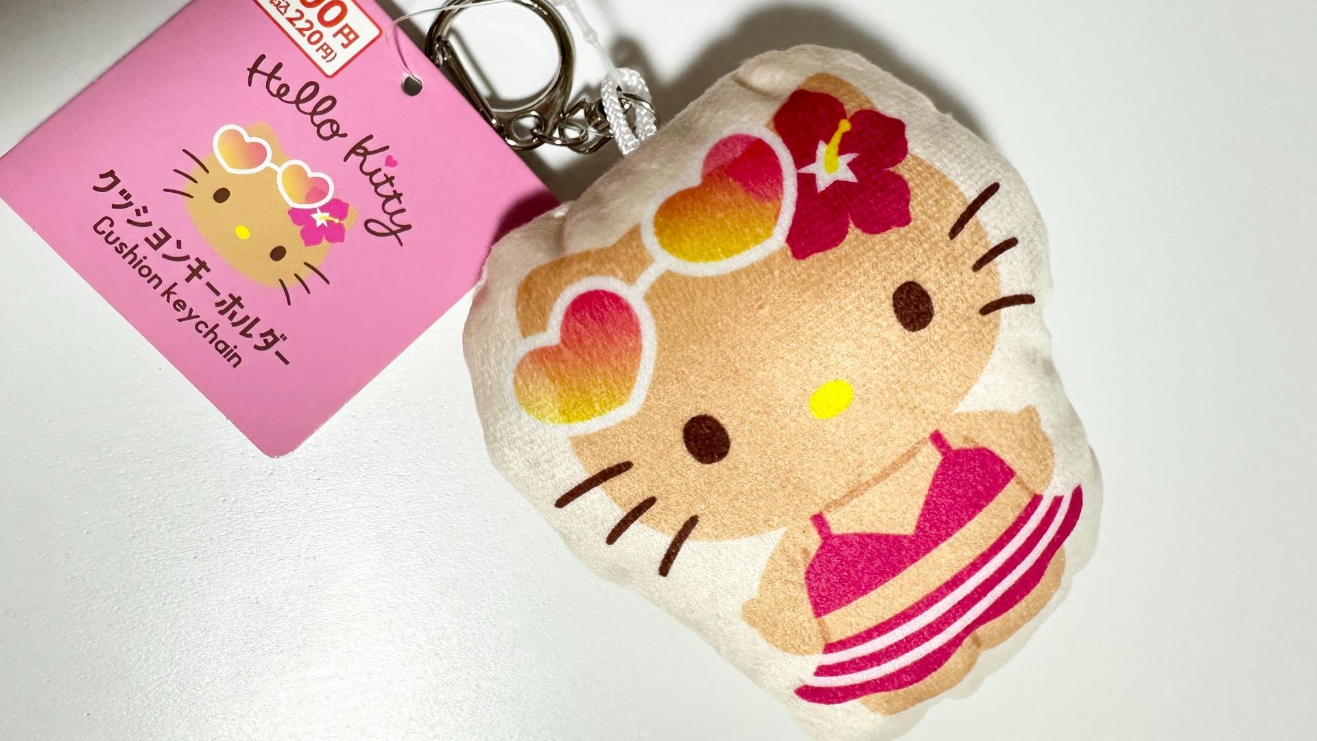 日焼けハローキティ他色々　ローソン　DAISO キャンドゥ　まとめてセット ハローキティ×DAISO・キャンドゥ】ダイソー新商品！日焼けキティ