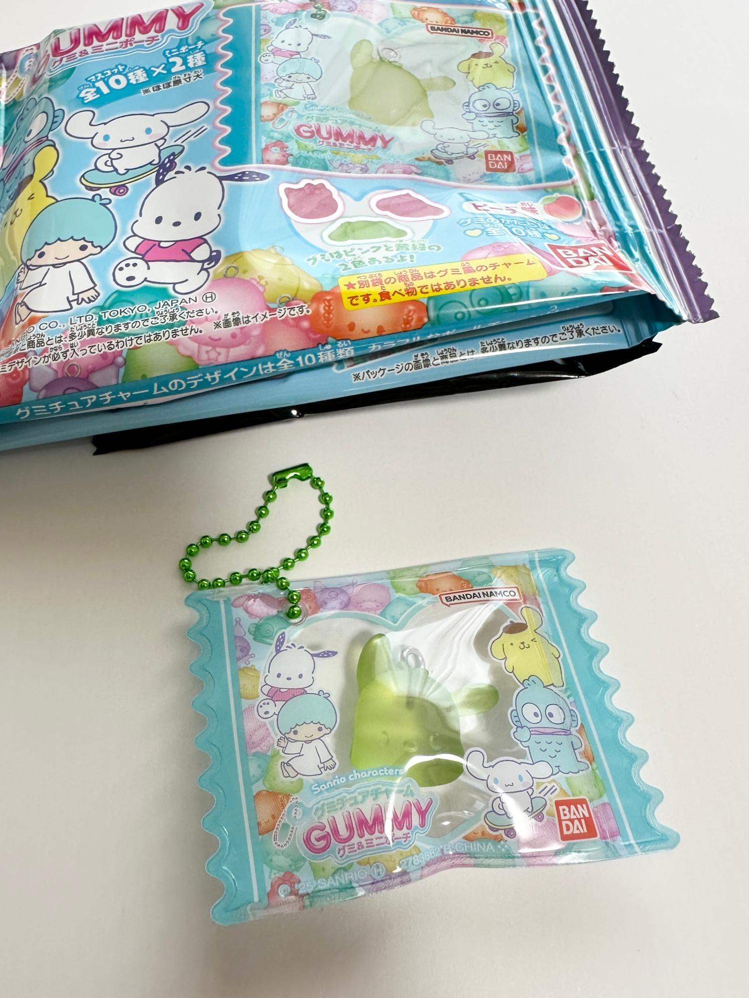 サンリオ×コンビニ】コンビニ新商品！サンリオ「グミポーチ