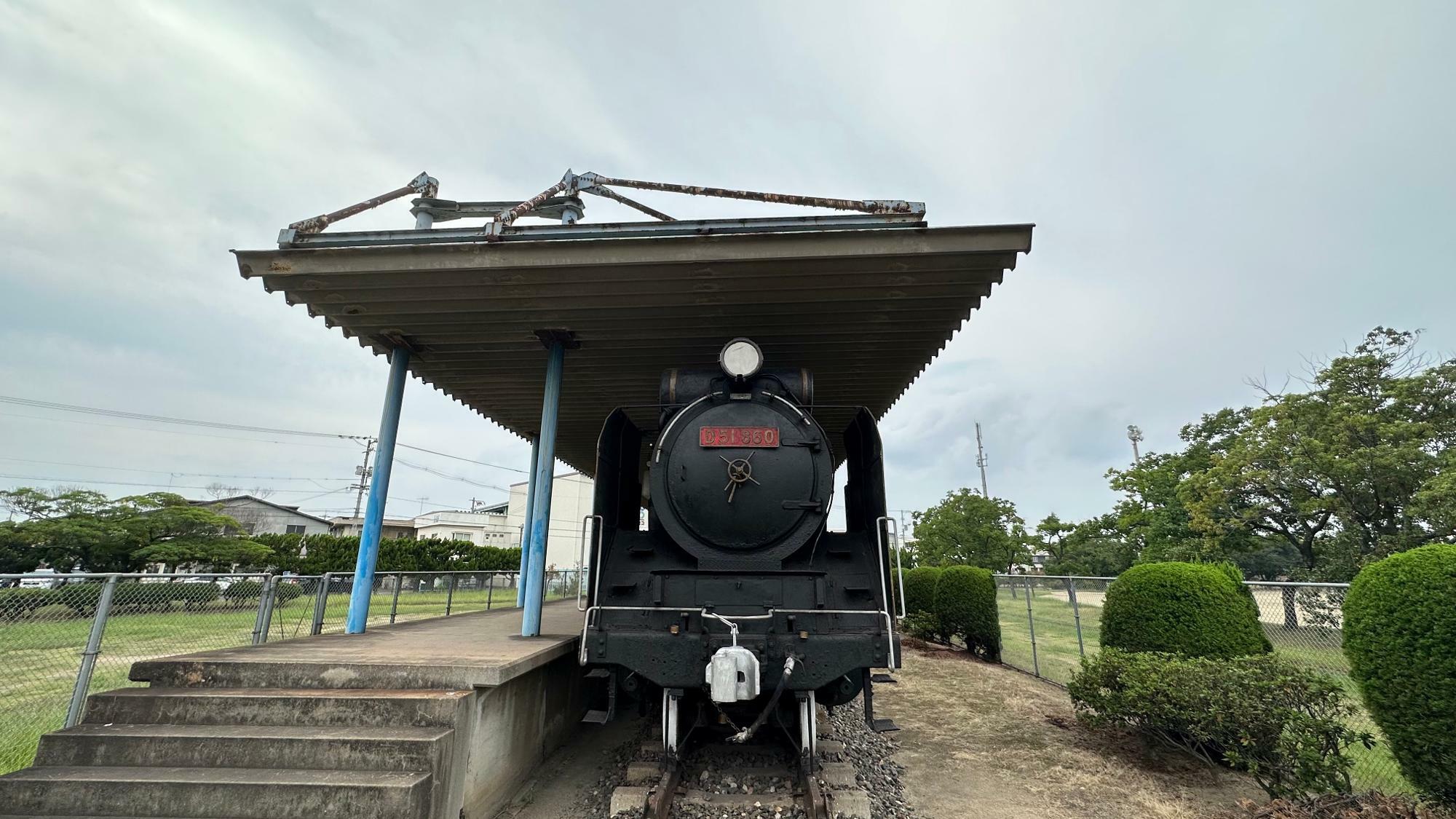 福山市】曙公園にレトロな蒸気機関車（D51860号）がありました（9月20 