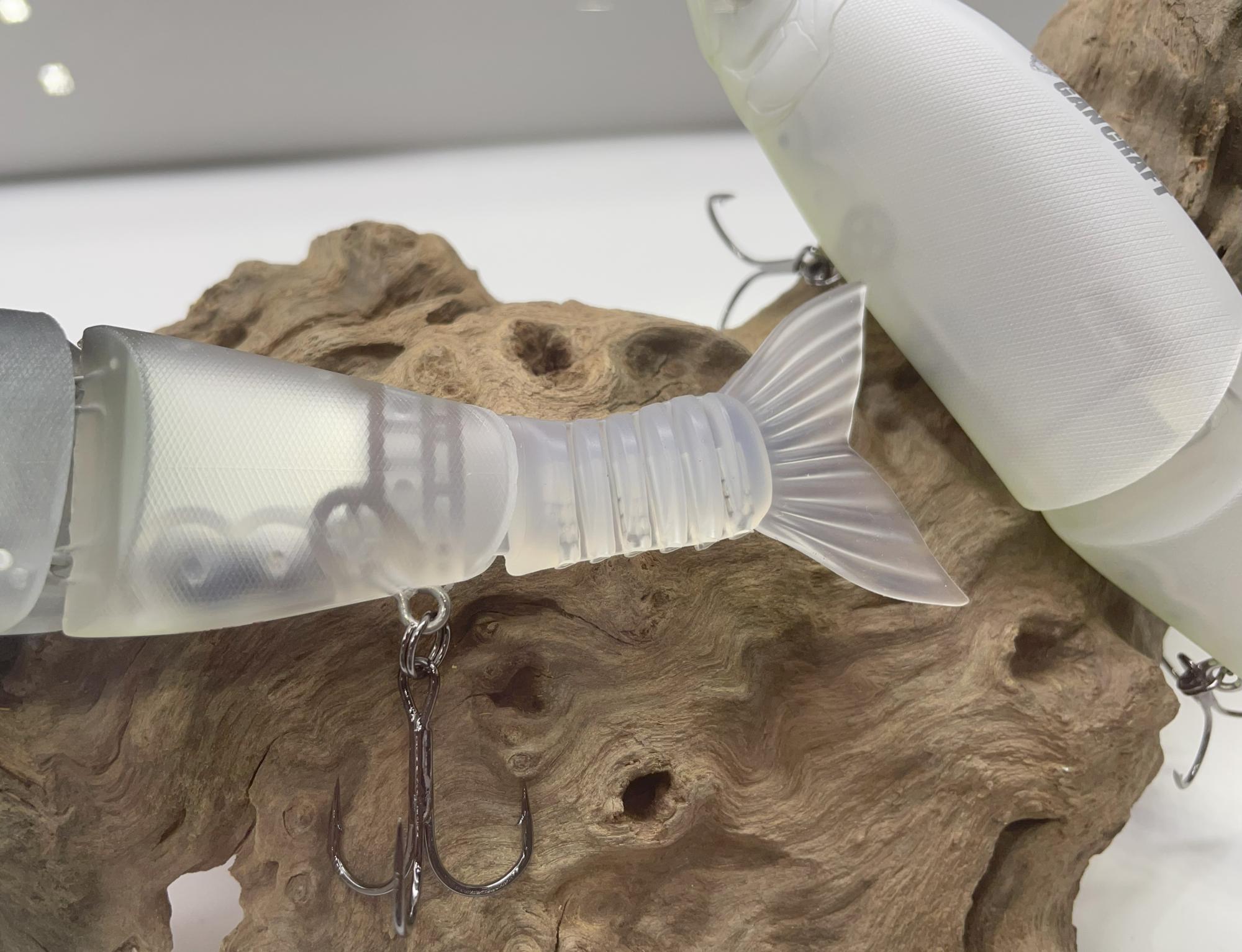 尻尾の動きがヤバすぎる!大人気ルアー最新作が釣りフェスで発売 尻尾の動きがヤバすぎる!大人気ルアー最新作が釣りフェスで発売