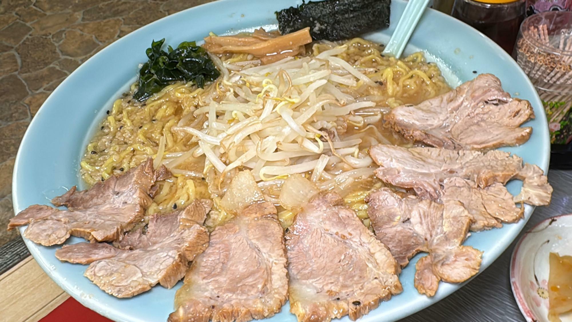 ラーメンショップ湯沢駅前店みそチャーシューメン大盛り麺カタメ味ウスメ