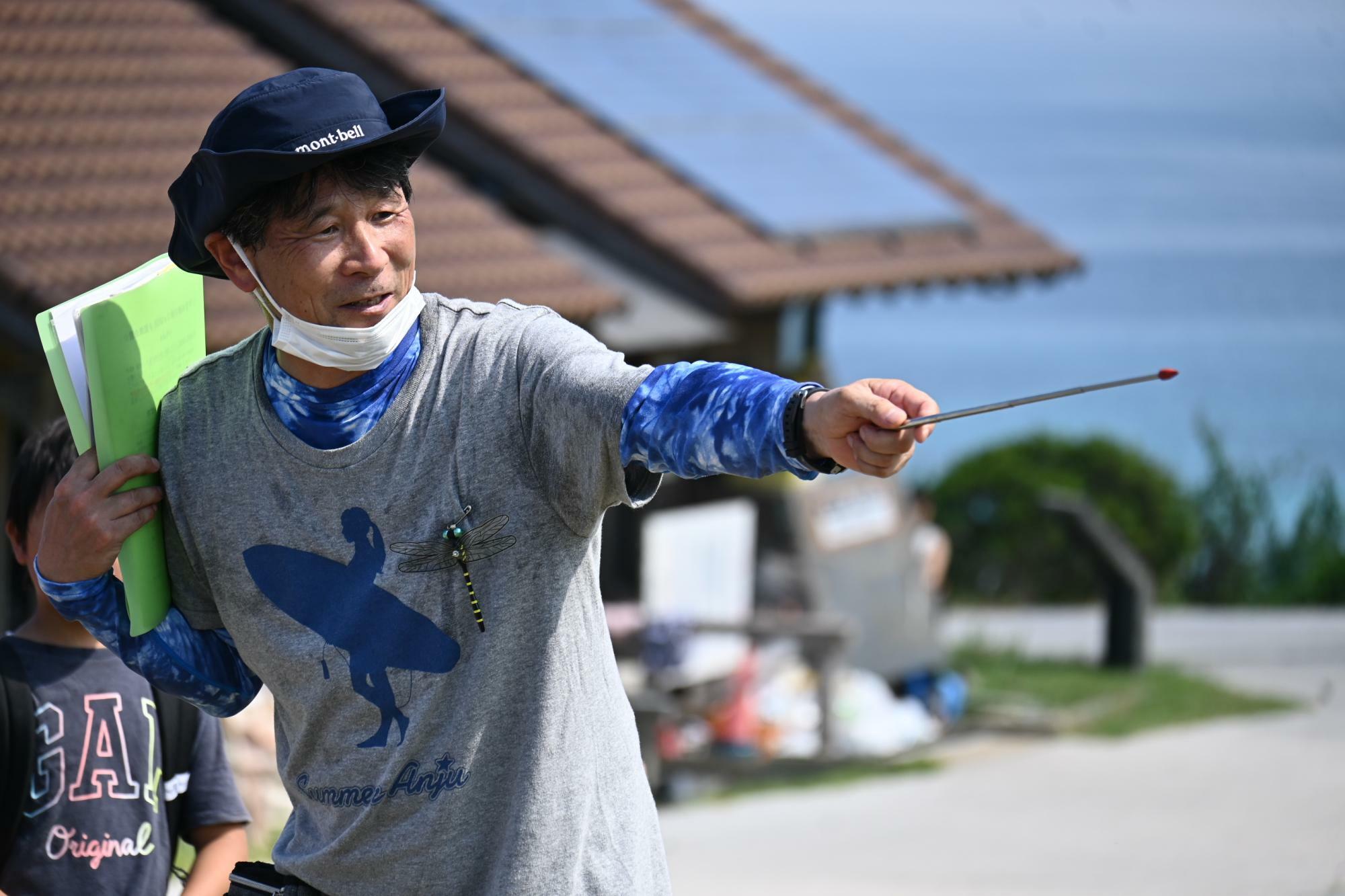 昆虫楽会会長の角田正明さん