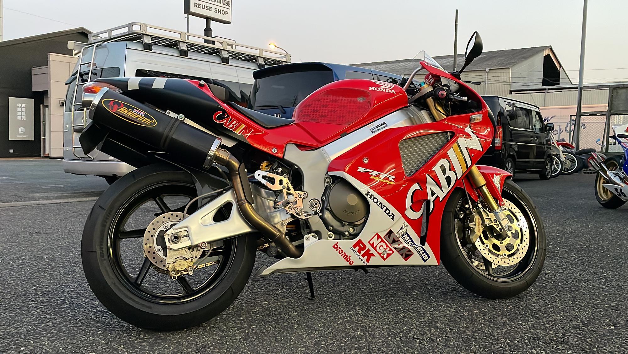 2000年当時、レースから追い出されてしまったチート級の 2000年当時、レースから追い出されてしまったチート級の