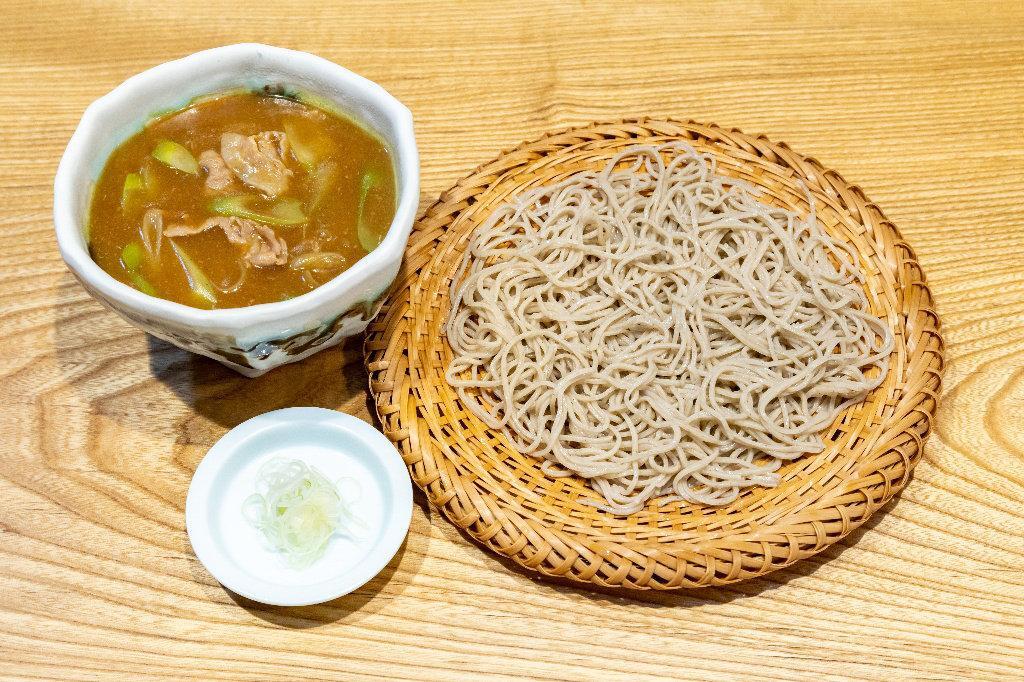 酒縁さらしな(多摩区登戸) ／カレーせいろ（1,100 円）