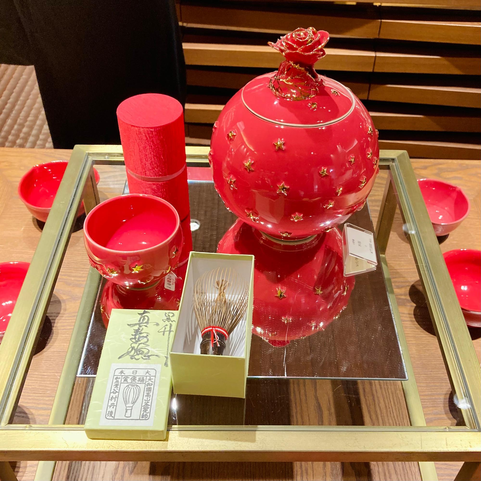 ハート型がかわいい!世界初の究極の抹茶茶碗!抹茶入りの釉薬を ハート型がかわいい!世界初の究極の抹茶茶碗!抹茶入りの釉薬を