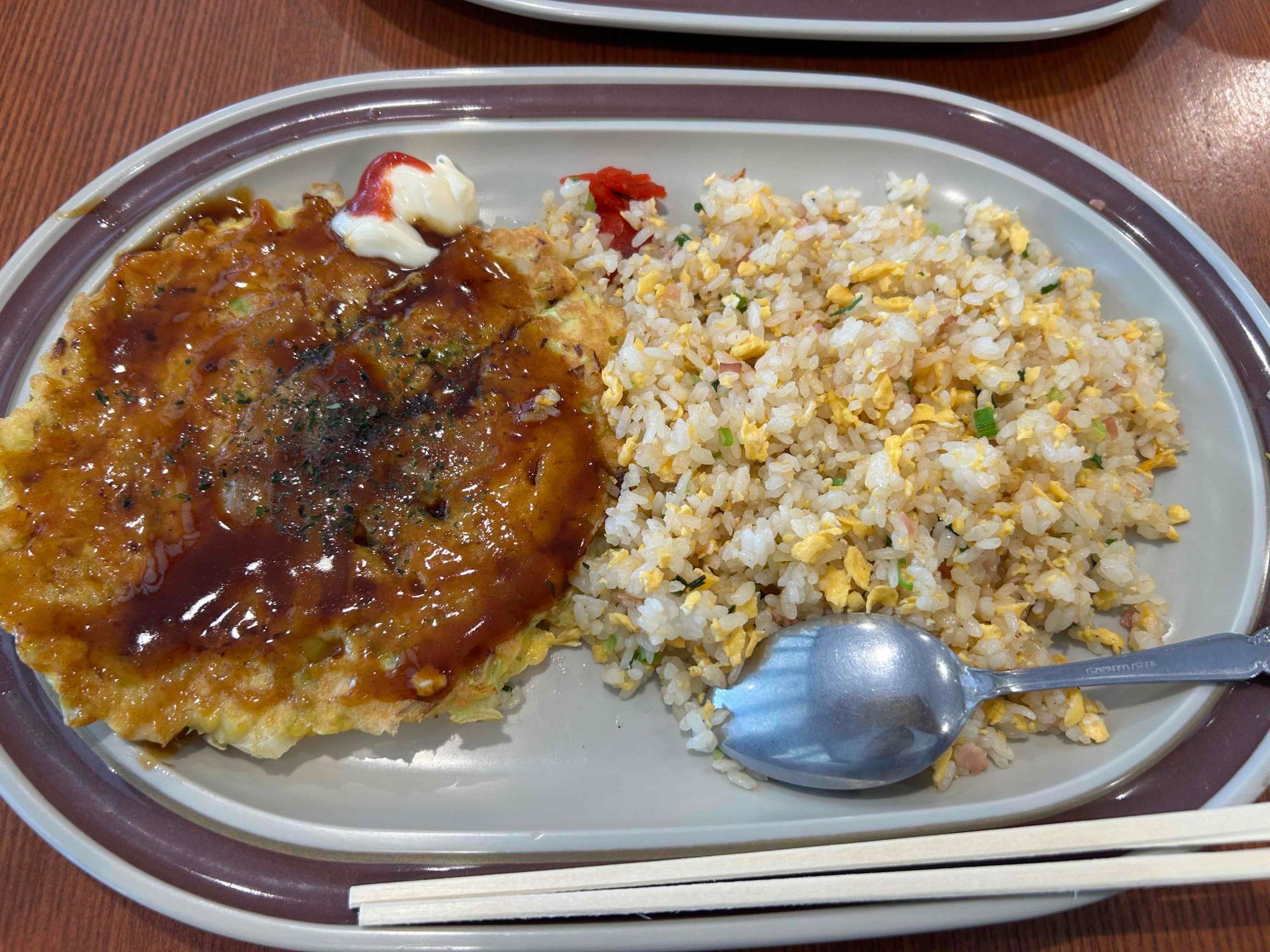 焼き飯おらんだ（税込み1100円）