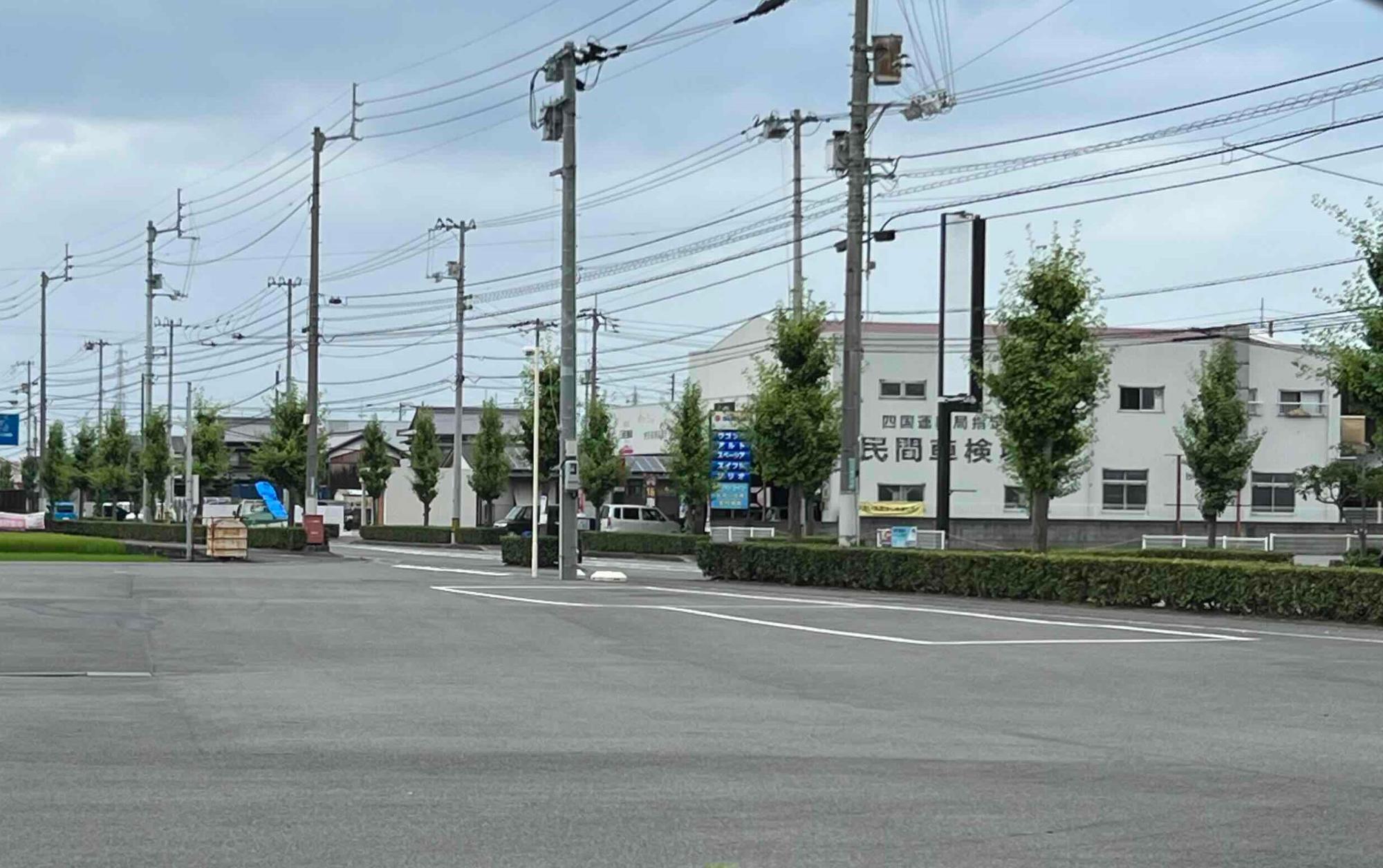 壬生川駅正面線