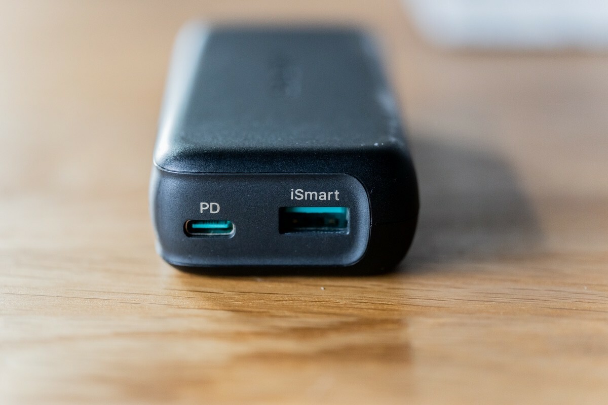 USB-PDに対応したUSB-C端子搭載のモバイルバッテリー