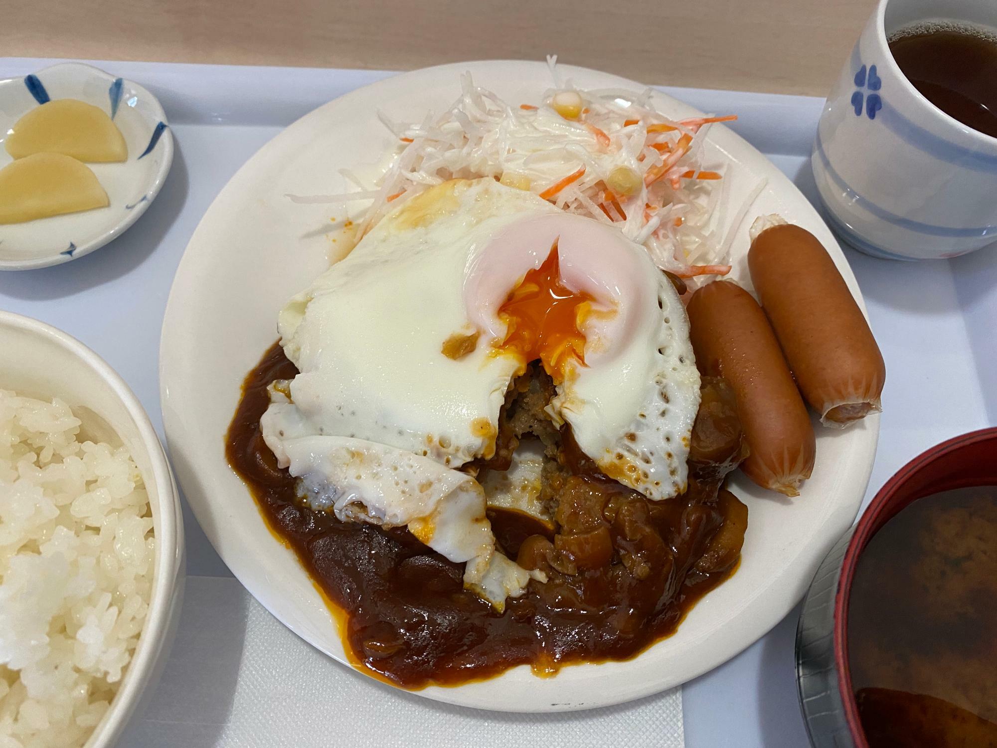 大好きな半熟卵の目玉焼きが嬉しい