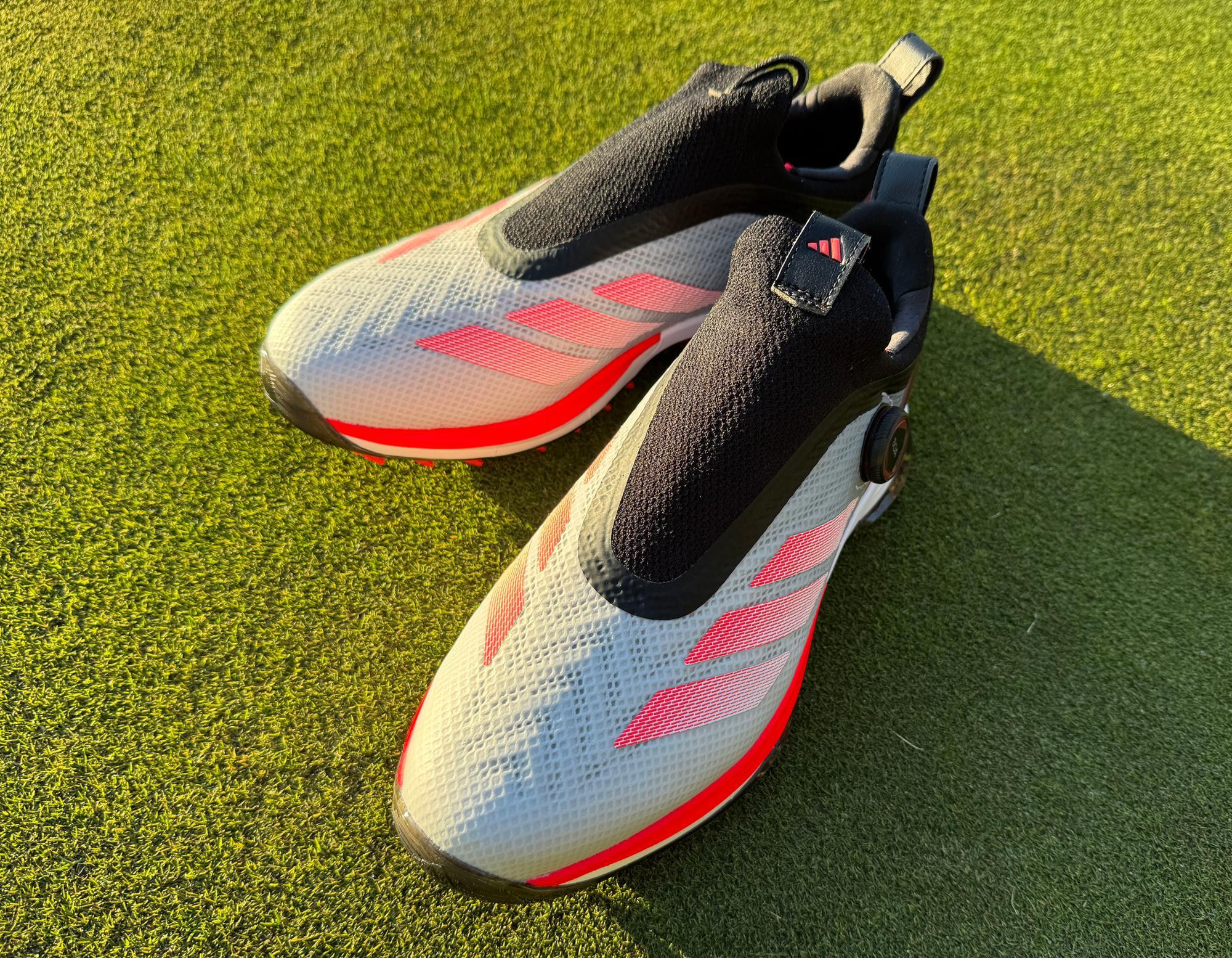渋野日向子プロも愛用中の「Adizero ZG 25」をコースで履いたら