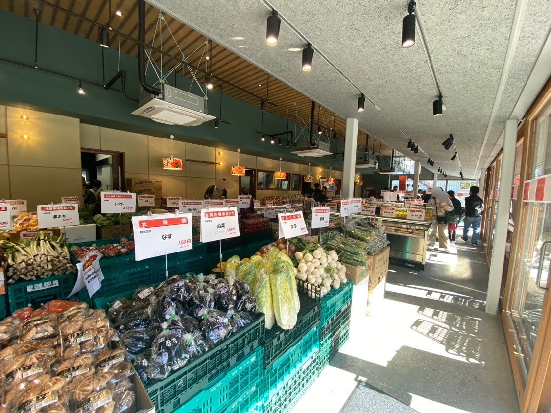 西新井にオープンした「生鮮市場まるいち」　店内には新鮮な食材がズラリ