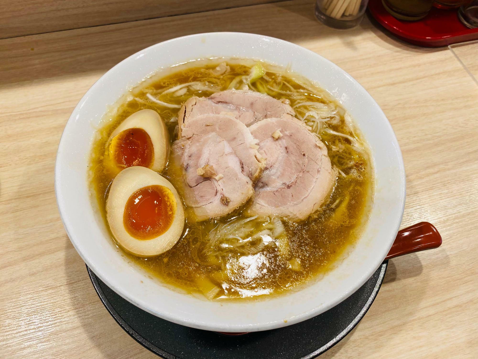 「麺屋 音 別邸」の「味玉生姜鶏白湯」