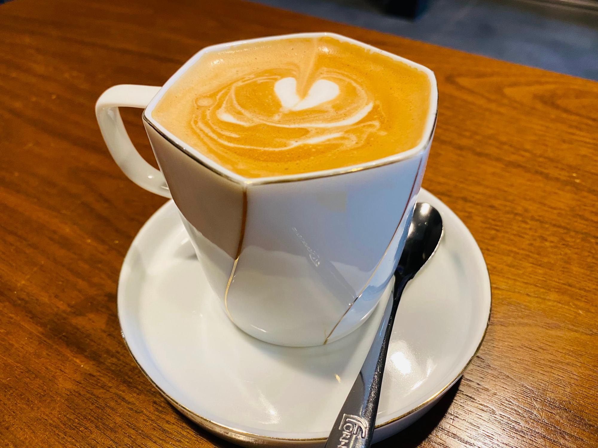 「パリの街角・オレンジ色のカフェ」 パリの街角・オレンジ色のカフェ」 Cafe De Paris (パリ) の