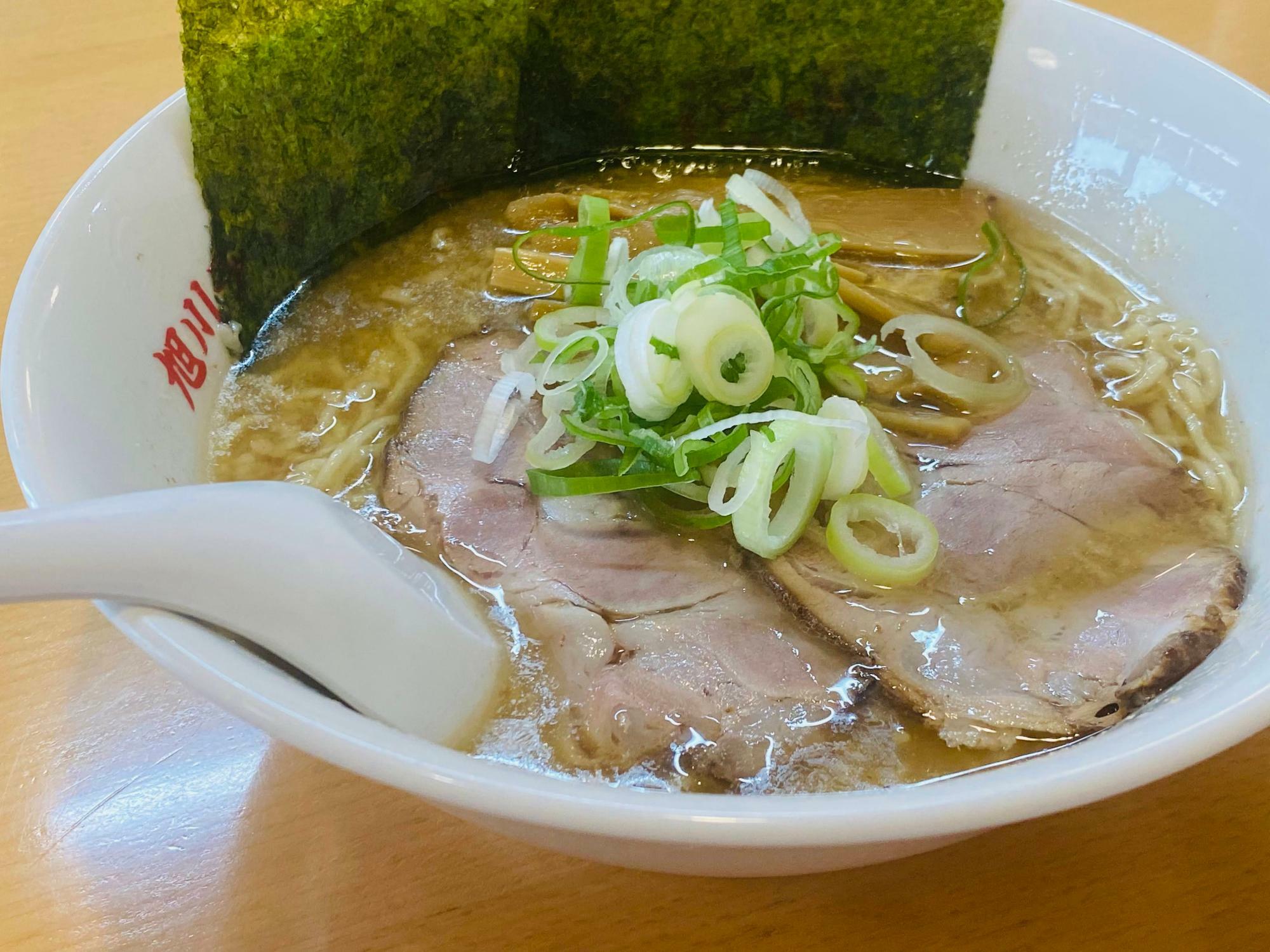 「雪花亭らあめん（850円）」