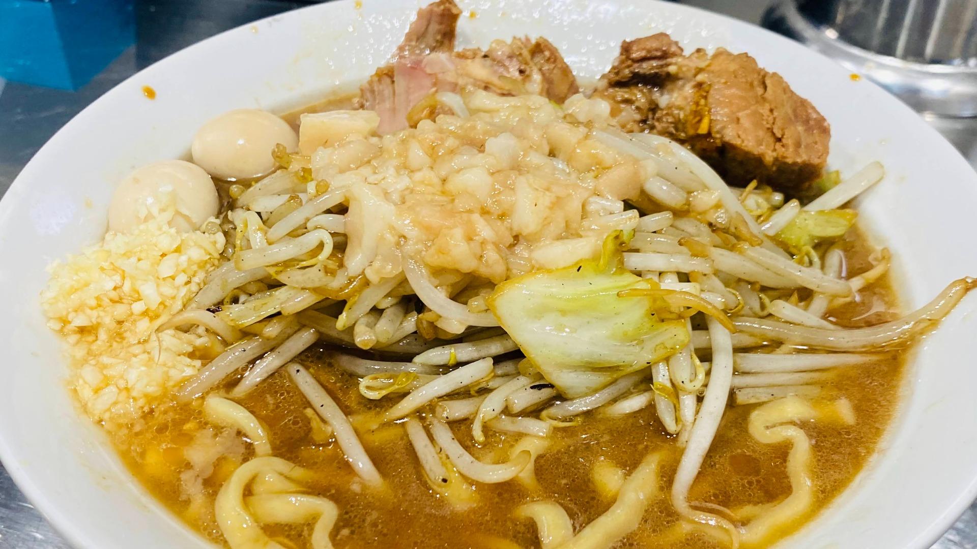 足立区】いま注目の街「北綾瀬」駅近くに、二郎系ラーメンの新星