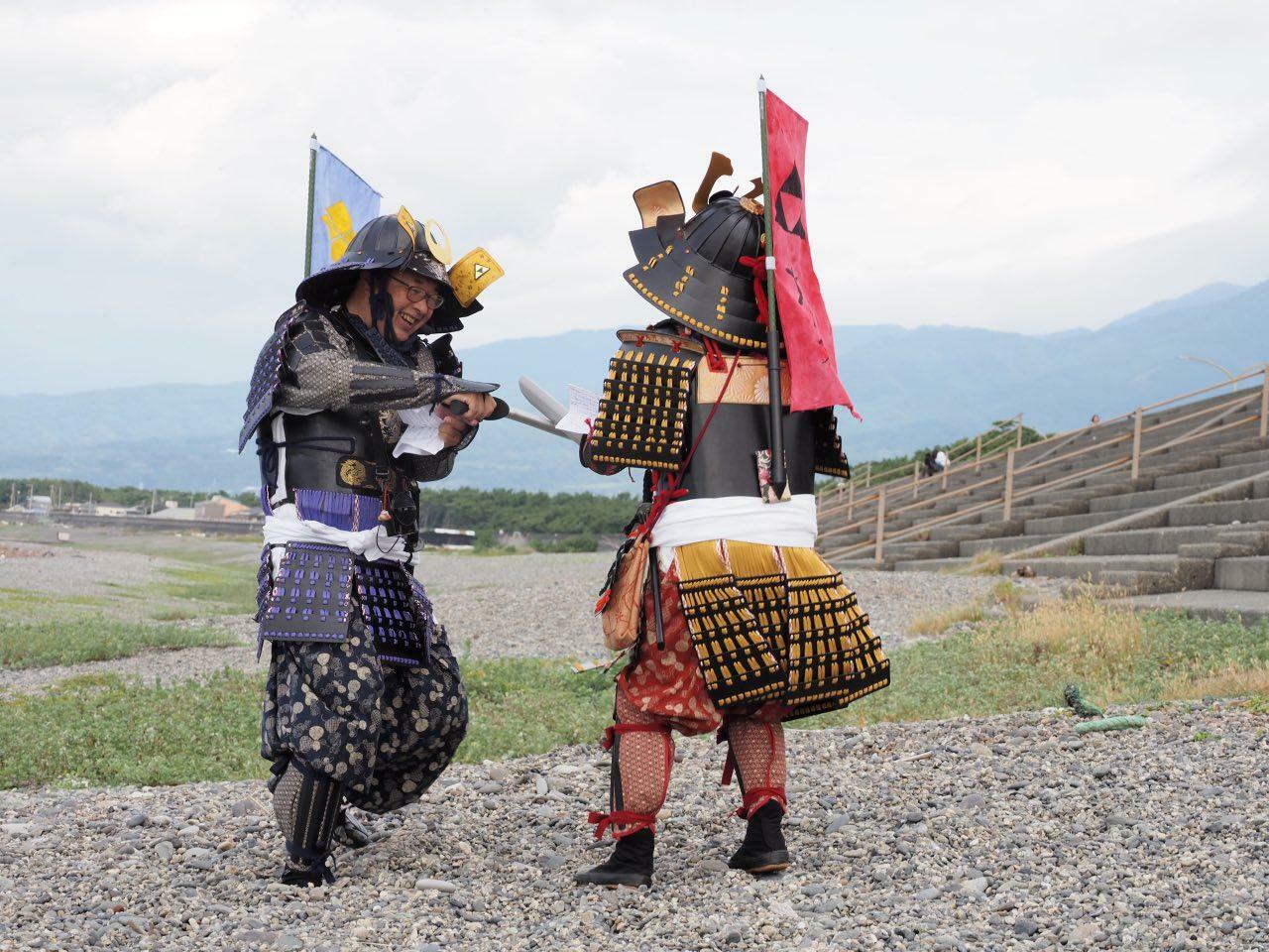 武田軍と北条軍の戦いを再現