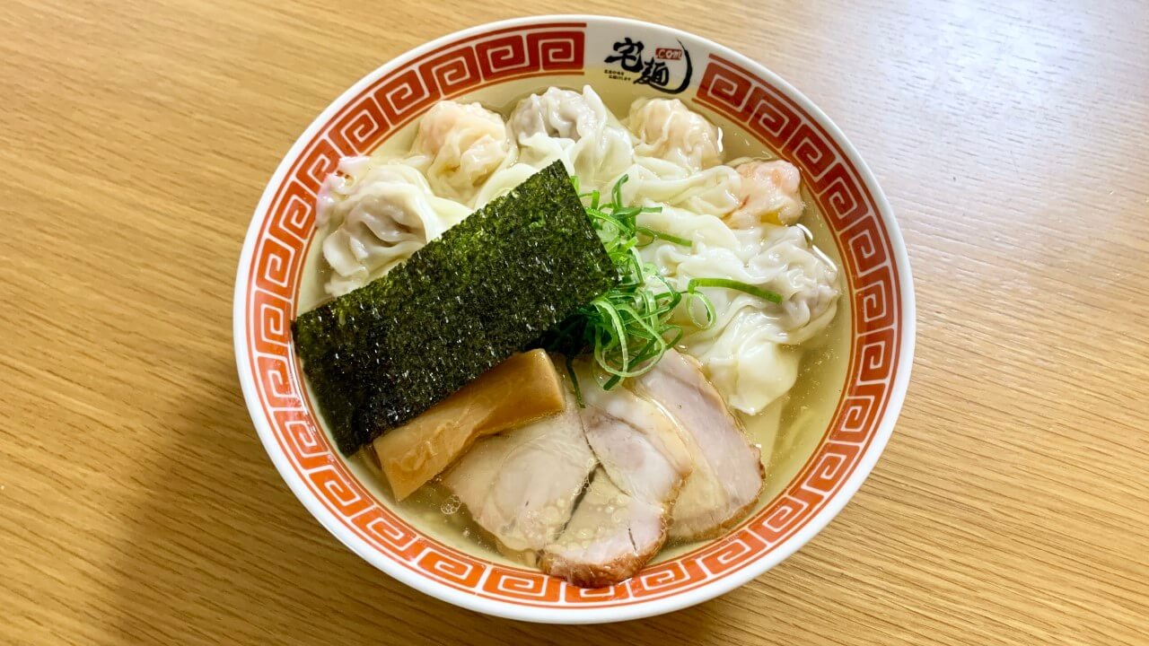 東京で行列のできるミシュラン掲載ラーメン店！ちゅるプリなワンタン麺