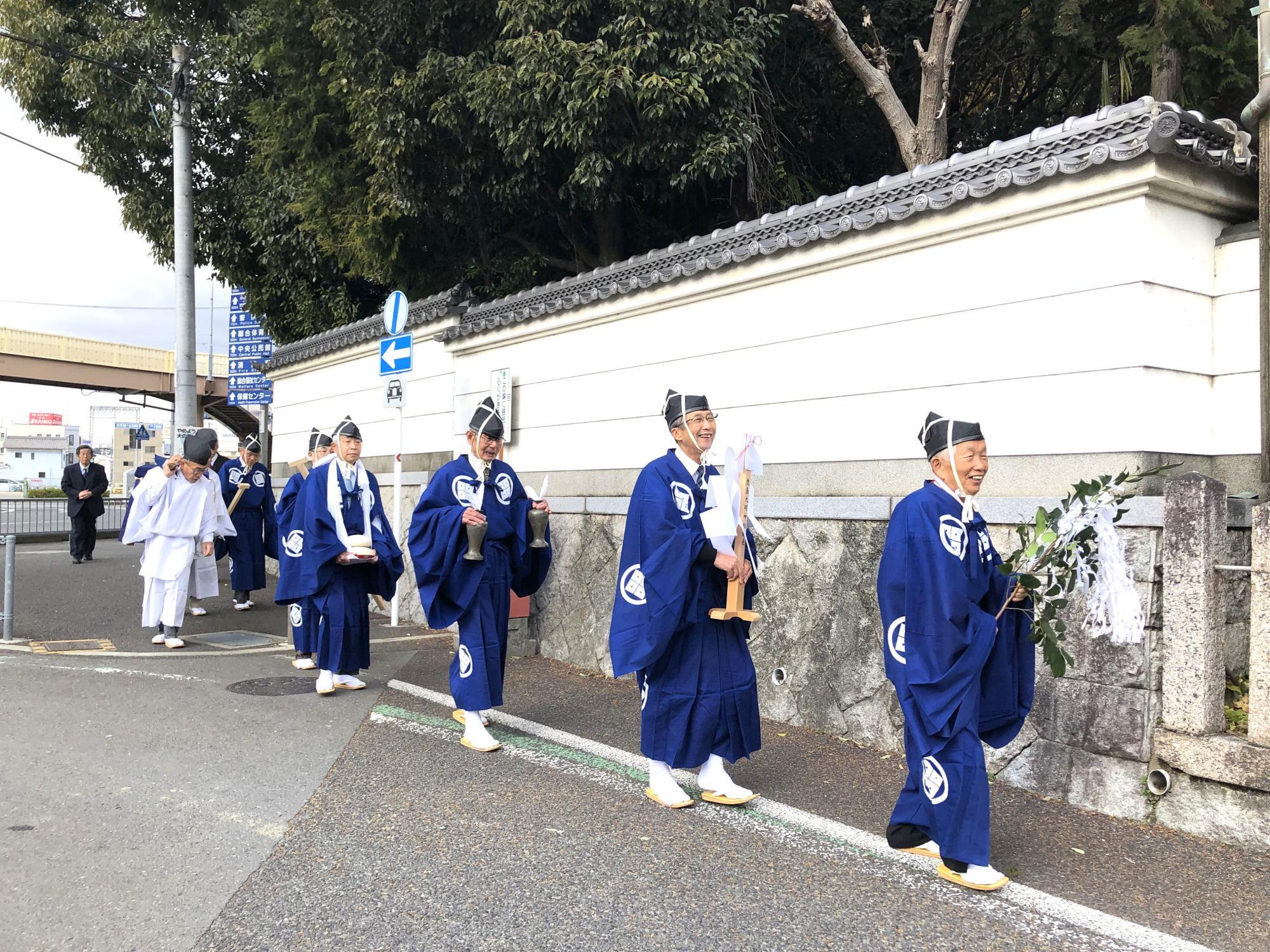 2024年1月26日に行われた結鎮祭の渡御行事です。