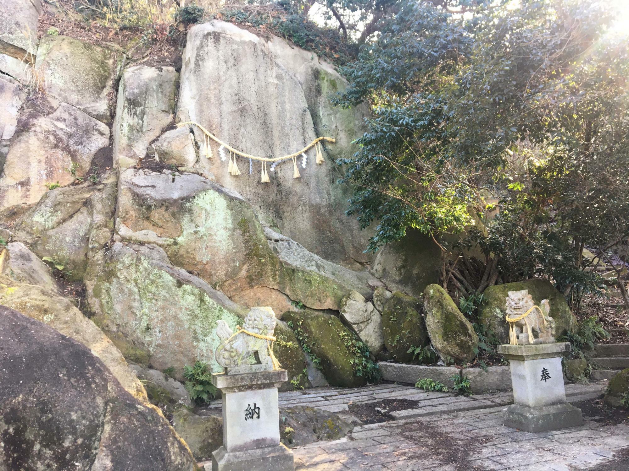 大阪稲荷山神社