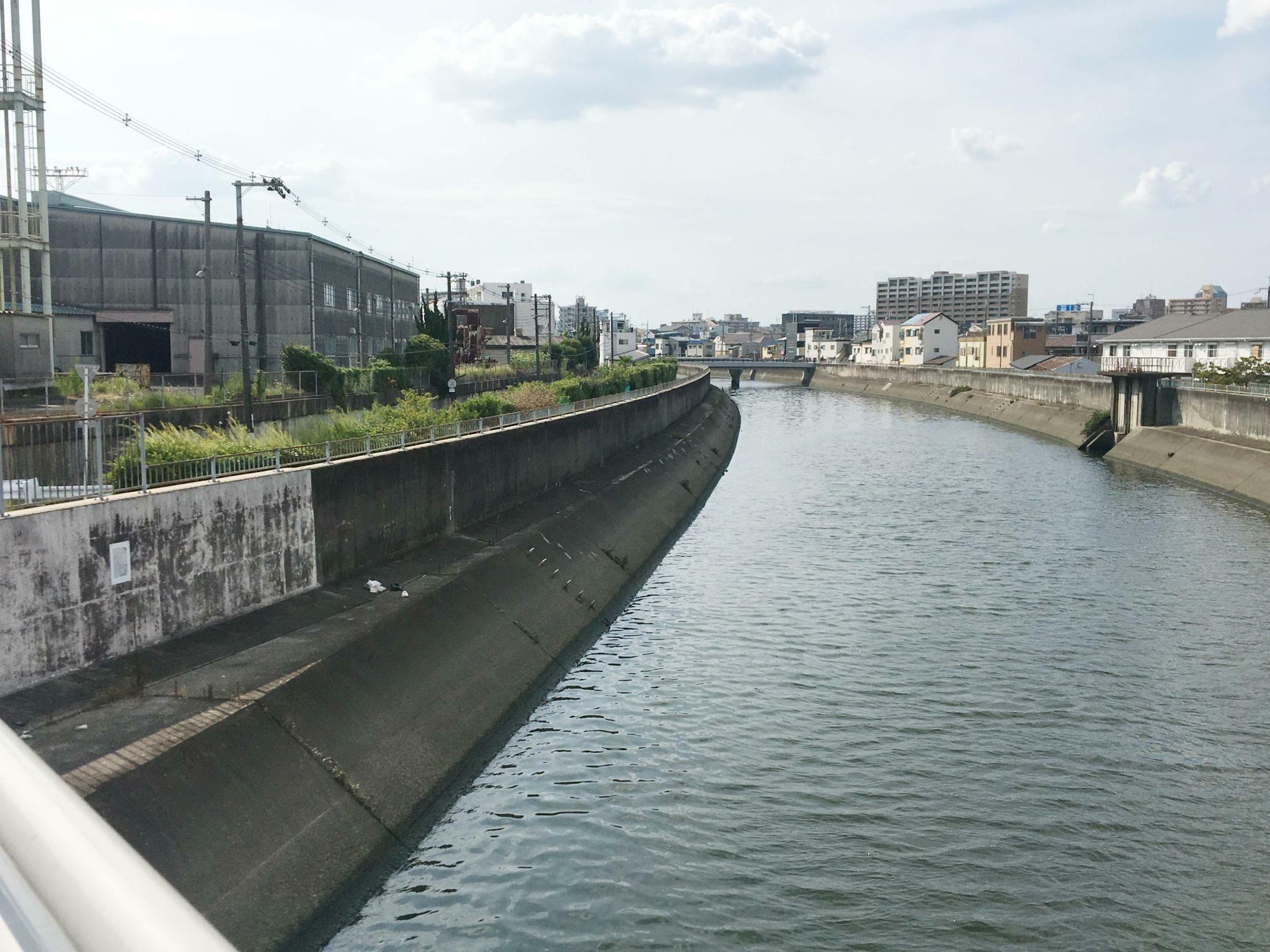 第二寝屋川沿い