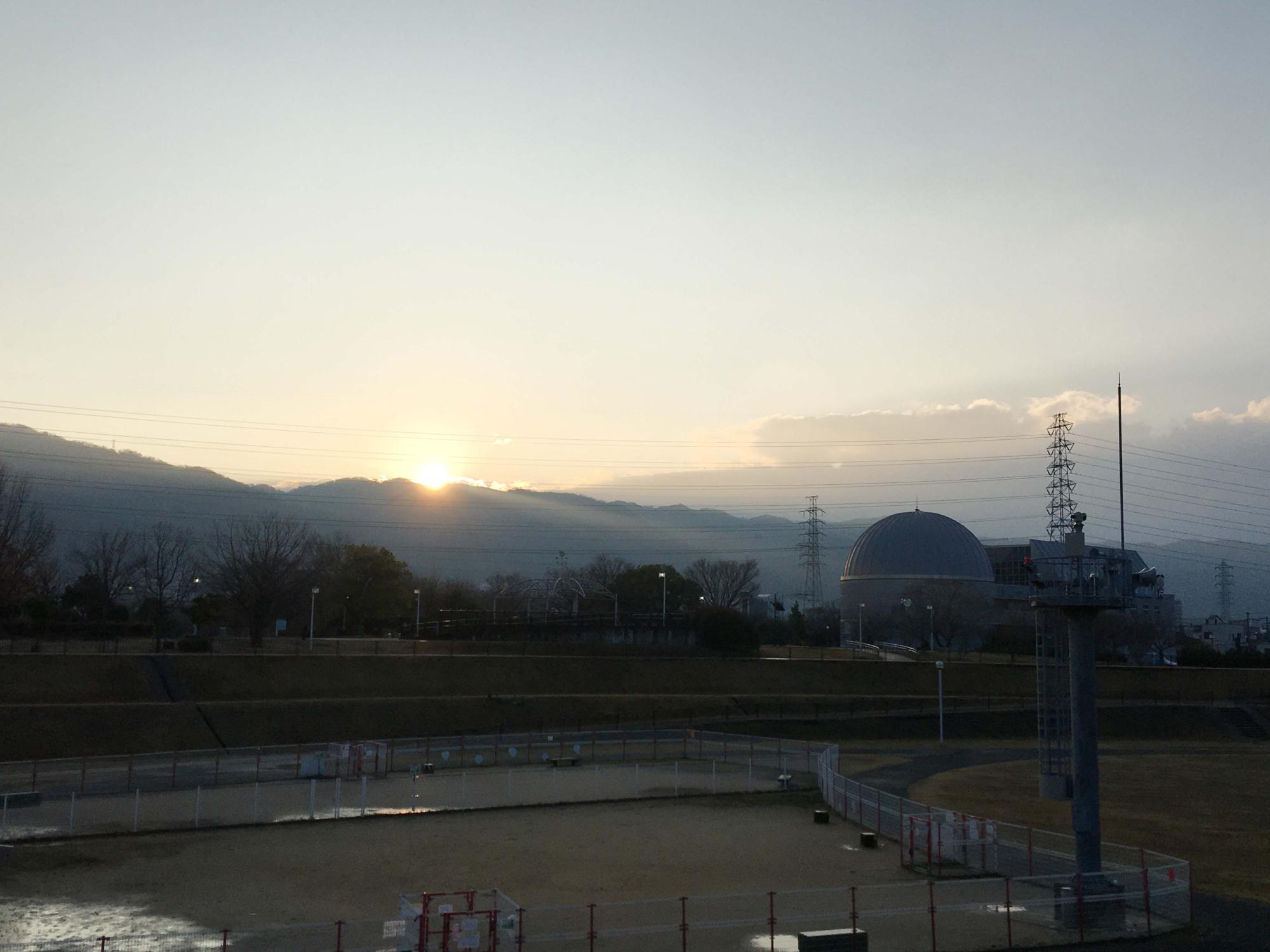 花園中央公園の初日の出