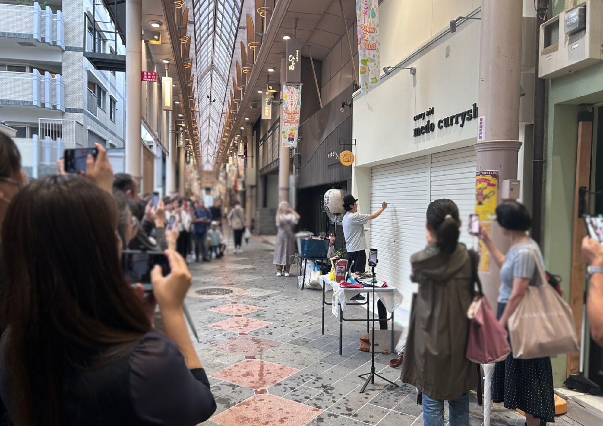 京都市伏見区】6/14、絵本作家谷口智則先生のライブペイン