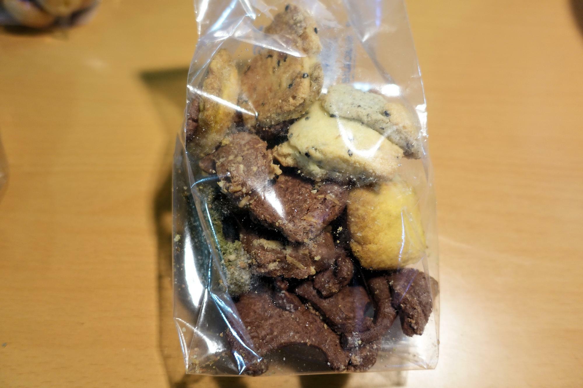 破片クッキー(150円）
