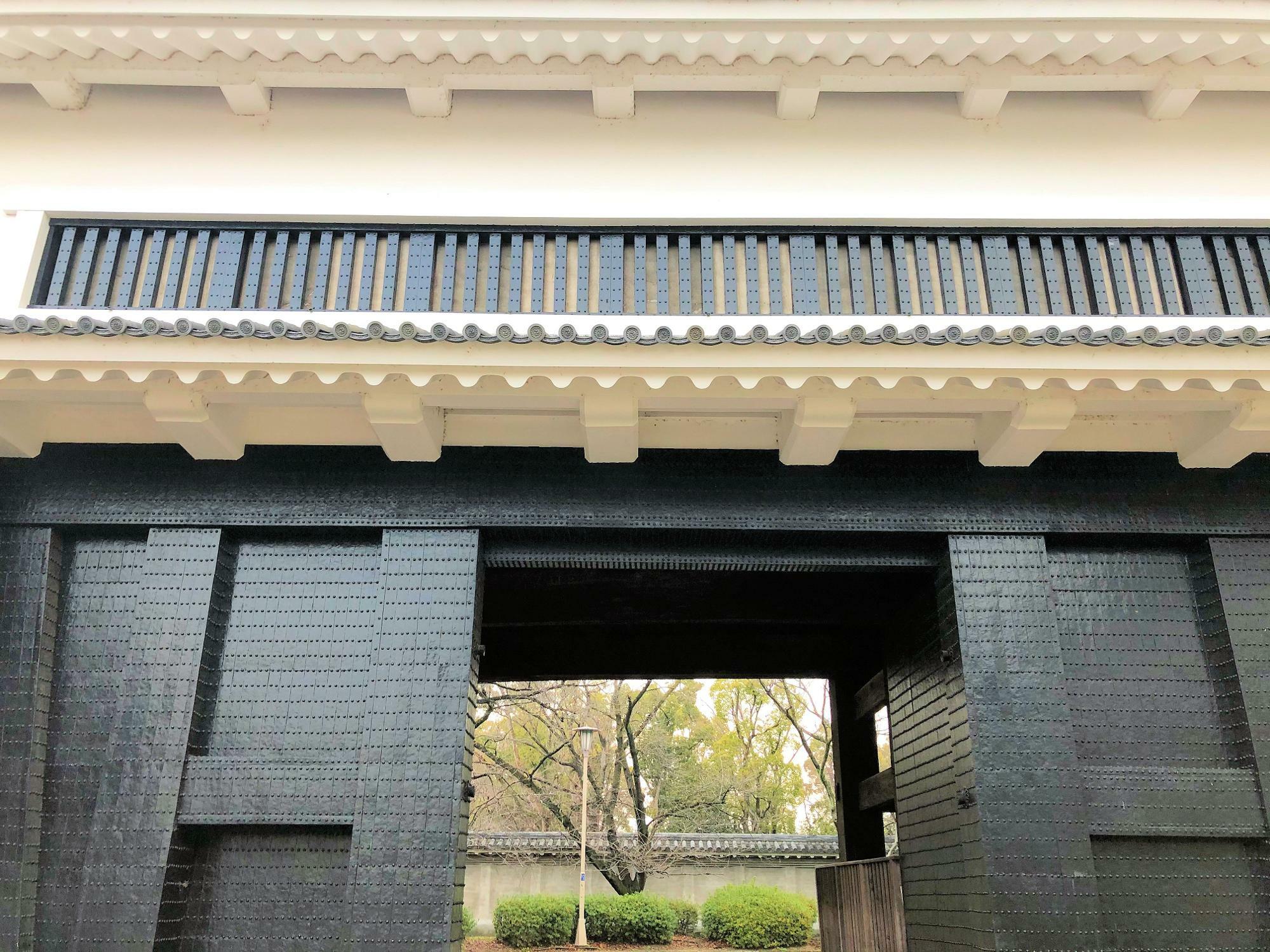 江戸時代のまま残った重要文化財の大坂城大手門　内藤重頼もこの門をくぐった可能性が高い