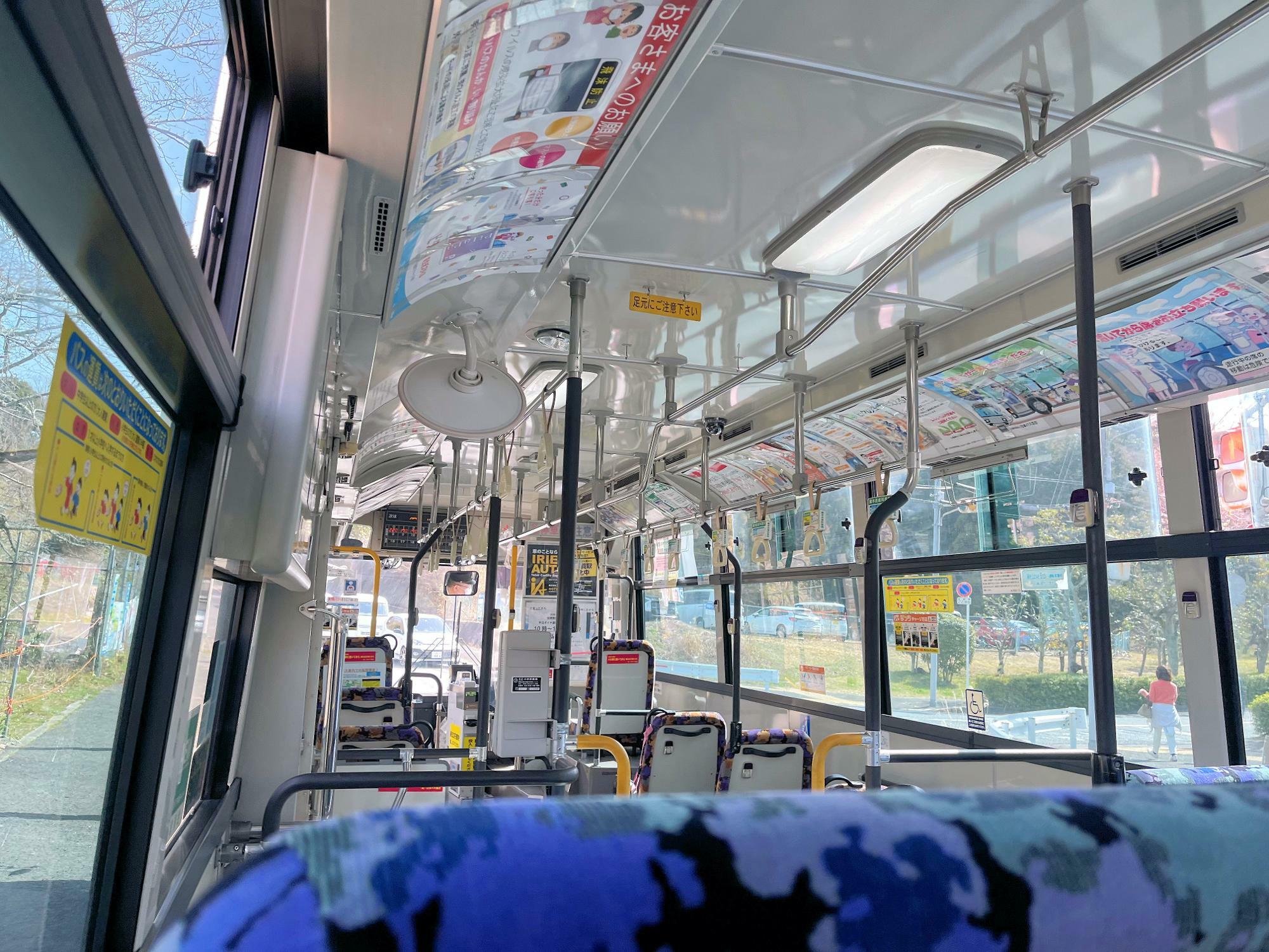 河内長野駅から出ている金剛山ロープウェイ方面に向かうバス