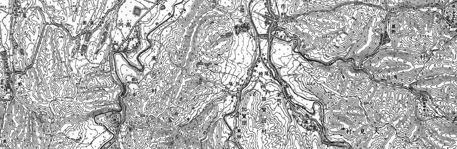 戦前の古地図を見ると、各拠点の周りが山に覆われている