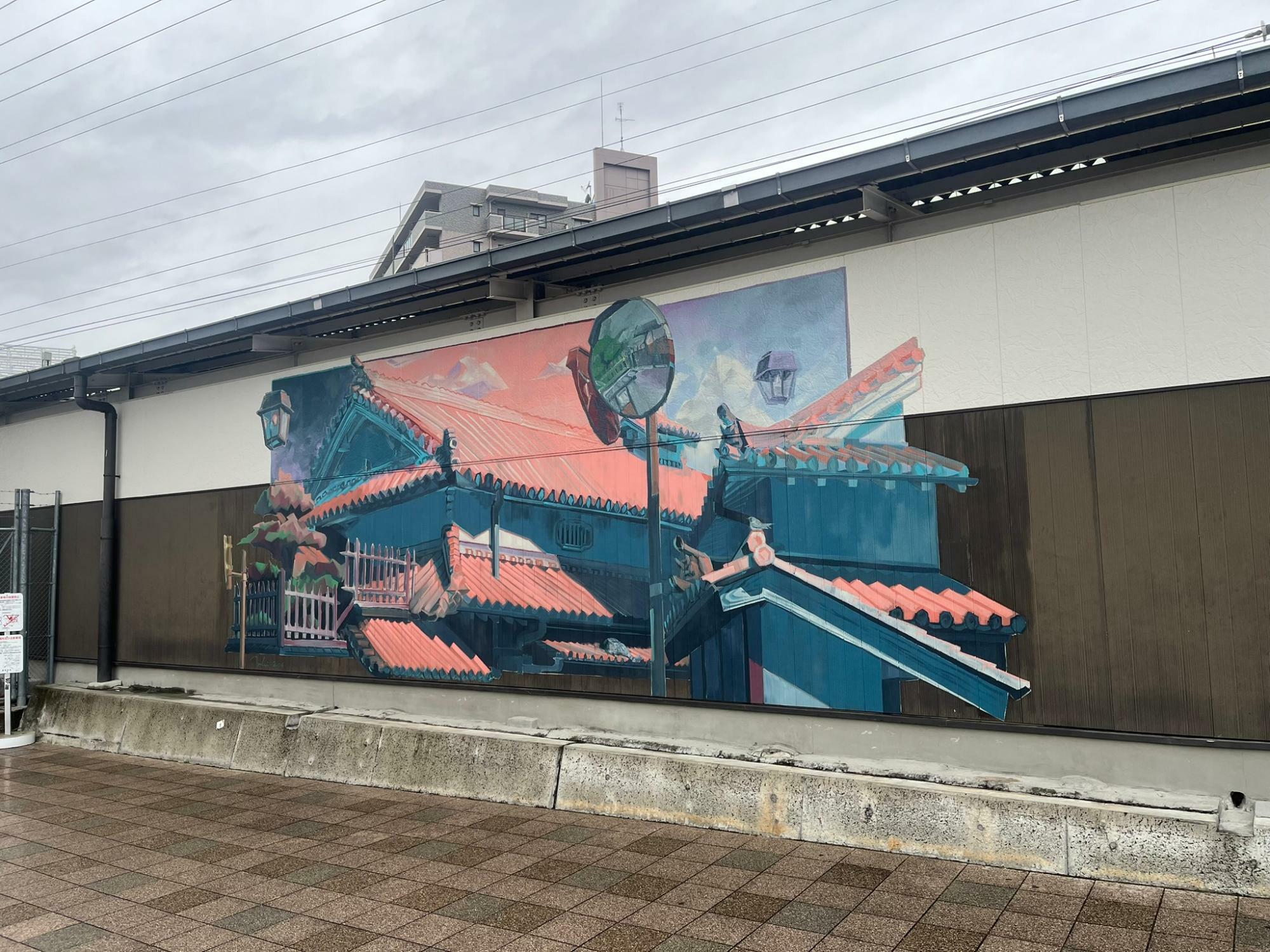 近鉄富田林駅のアート作品